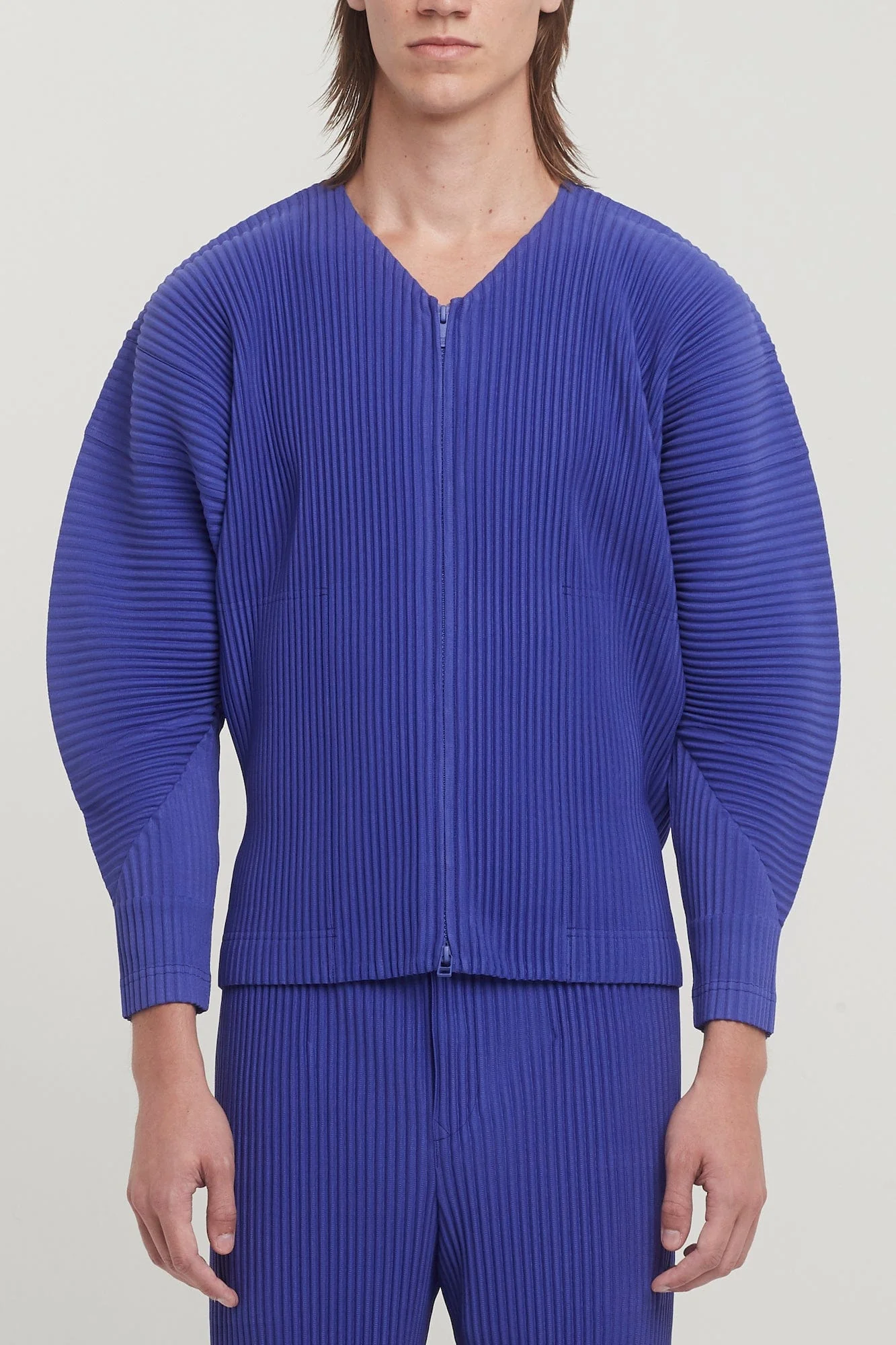 Homme Plissé MC September 23 in Violet Cardigan