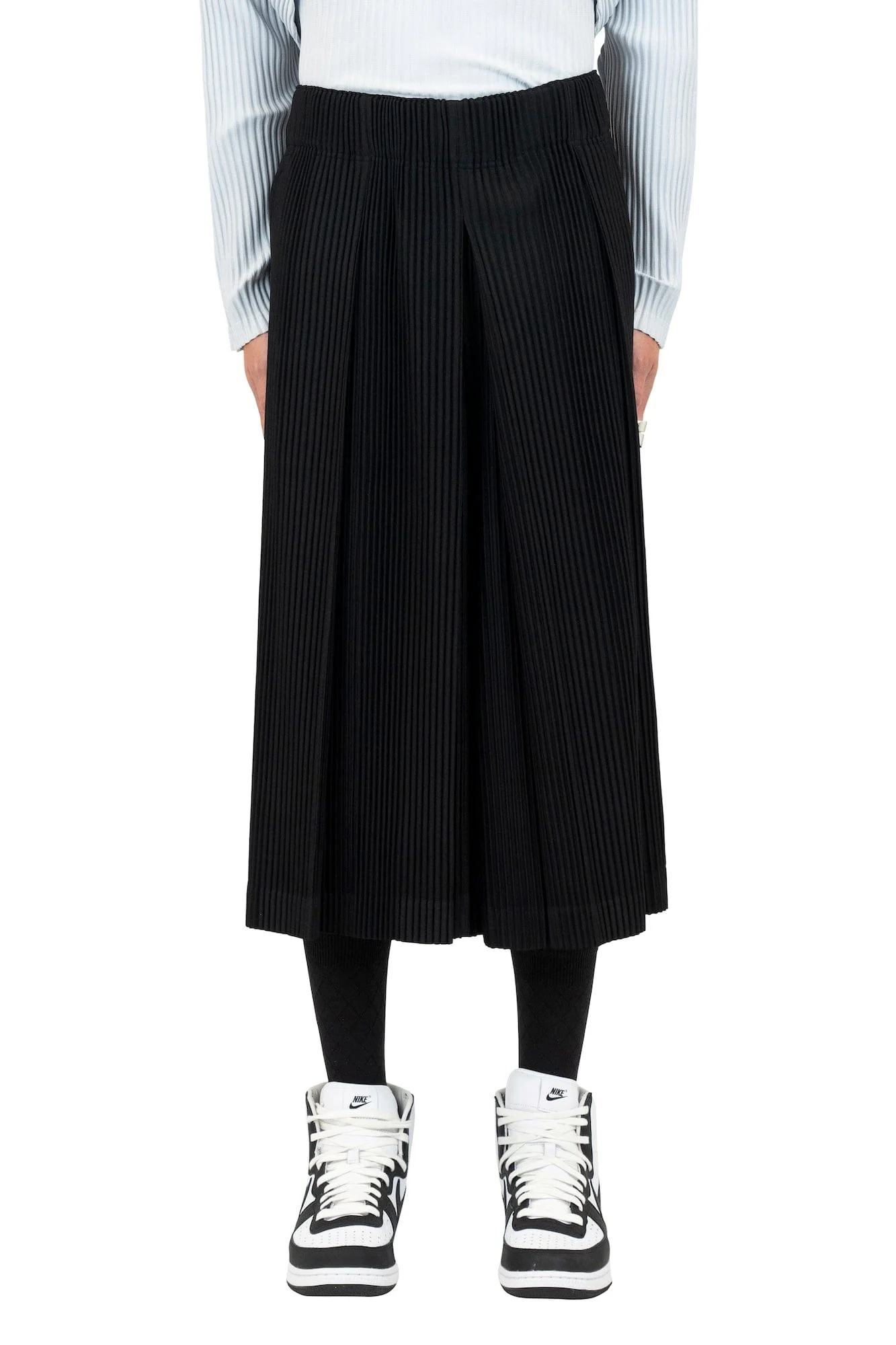 Homme Plissé Pleats Bottoms 1 in Black - Image 2
