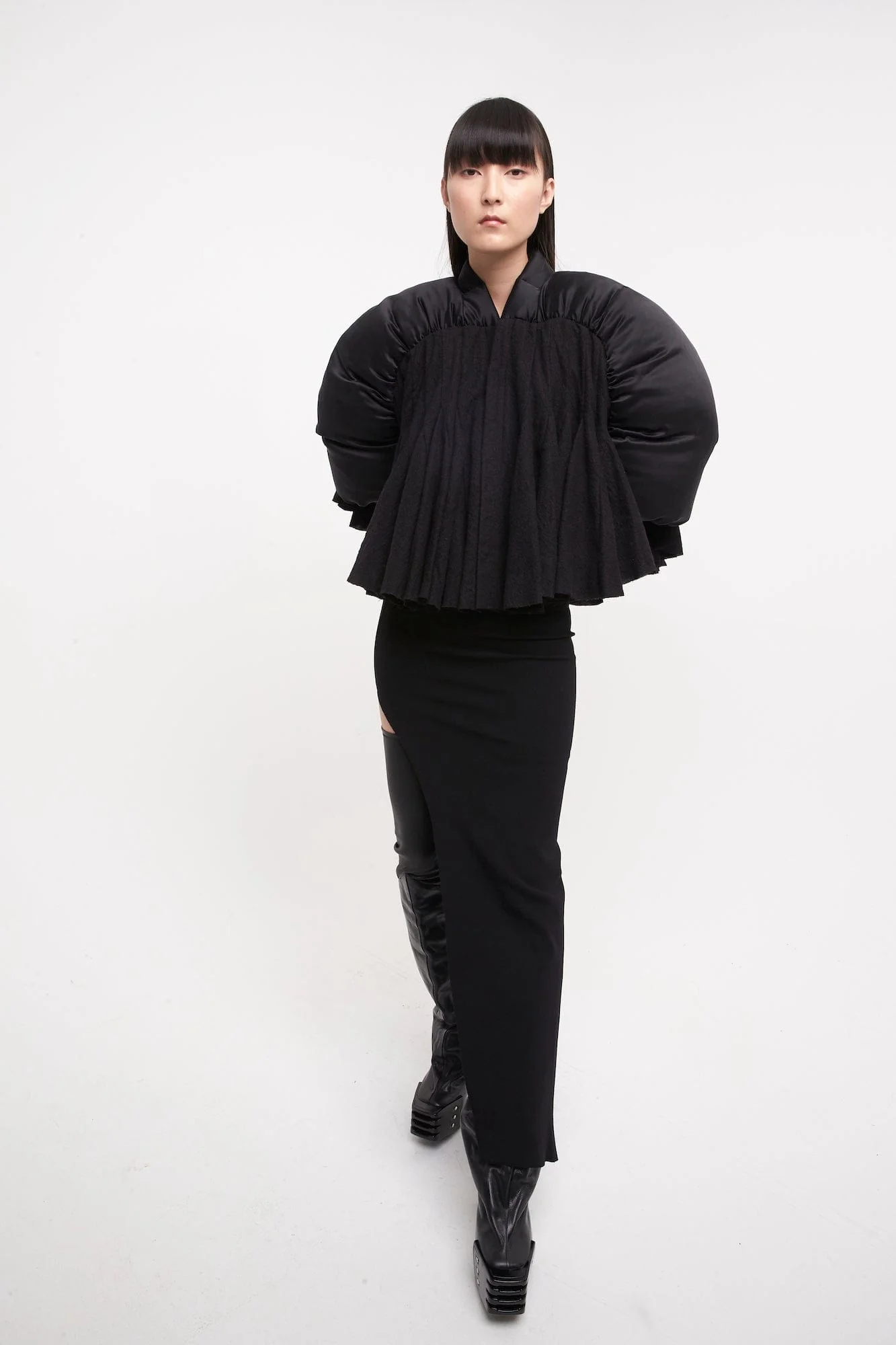 Rick Owens Duvetessa Cropped Jacket in Black - Image 4