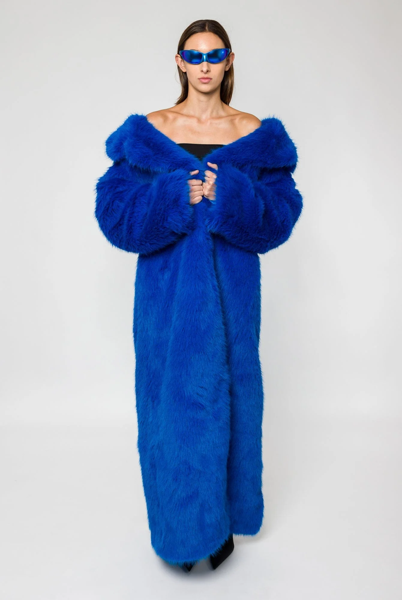 Balenciaga Off Shoulder Coat - Image 4