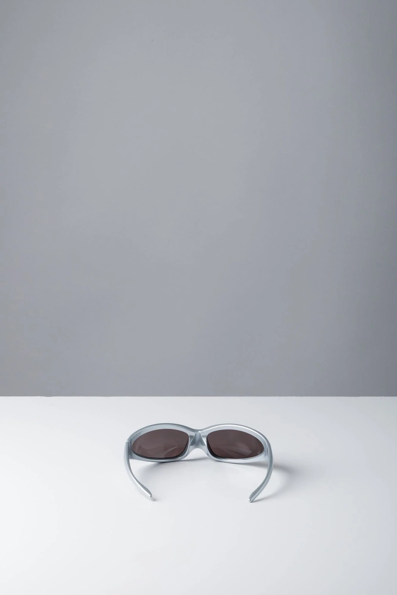Balenciaga Skin Cat in Silver - Image 4