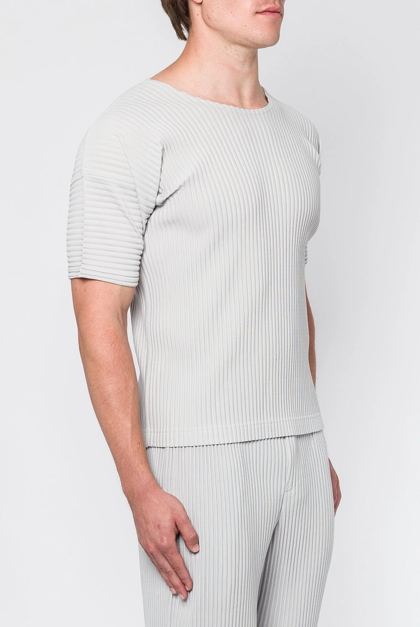 Homme Plissé Issey Miyake Basics T-Shirt in Light Gray - Image 2