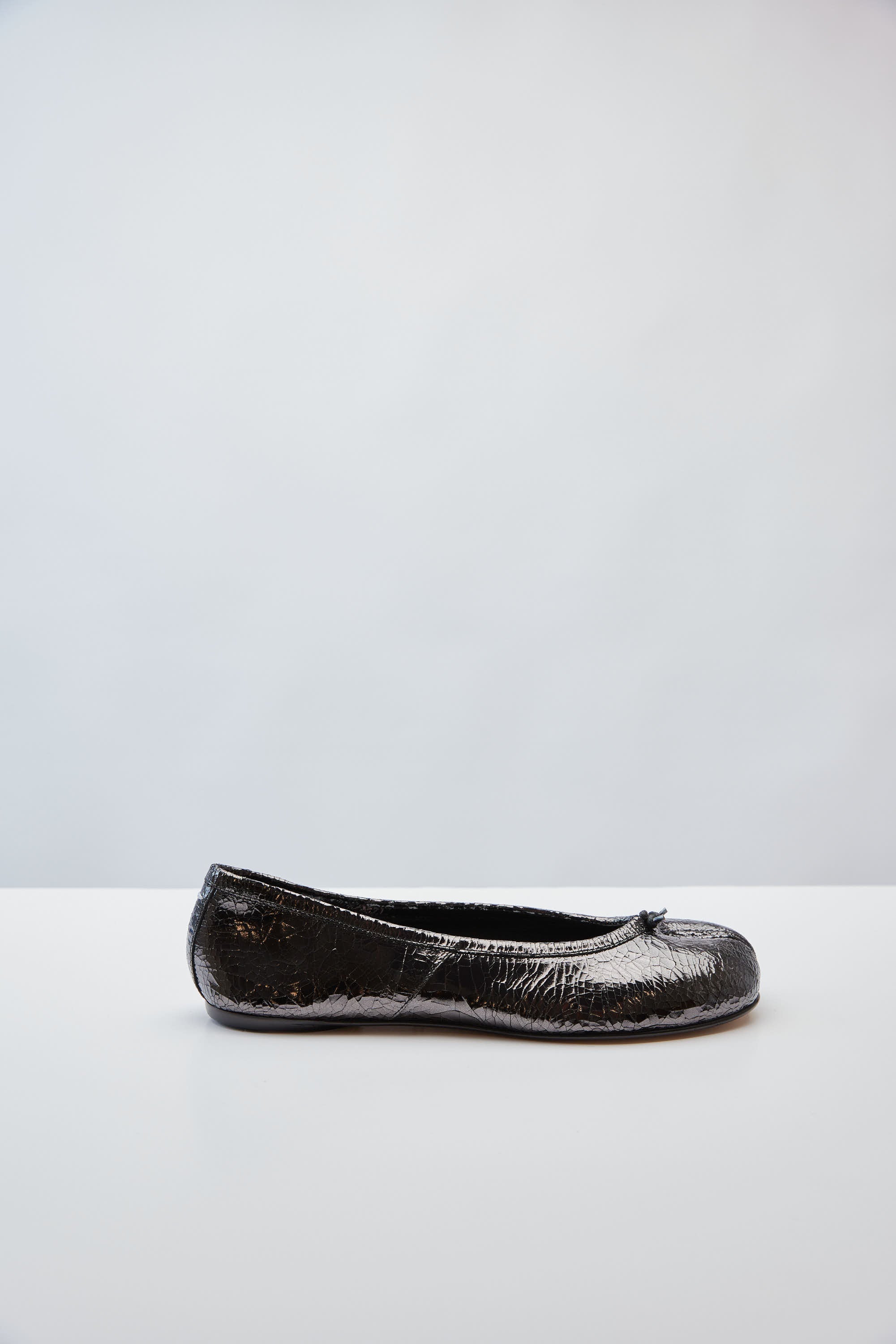 Maison Margiela Tabi Ballet Shoe in Crackle Patent
