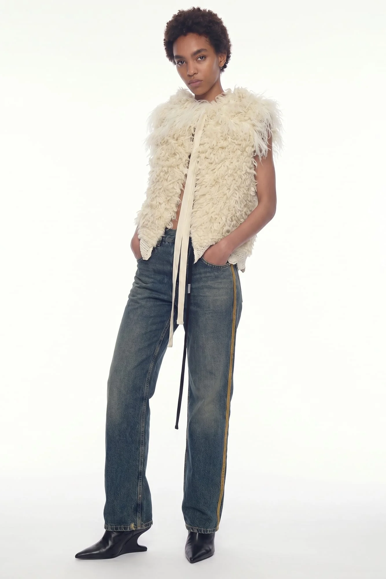 Ann Demeulemeester Emke Feathered Vest In Natural White - Image 4