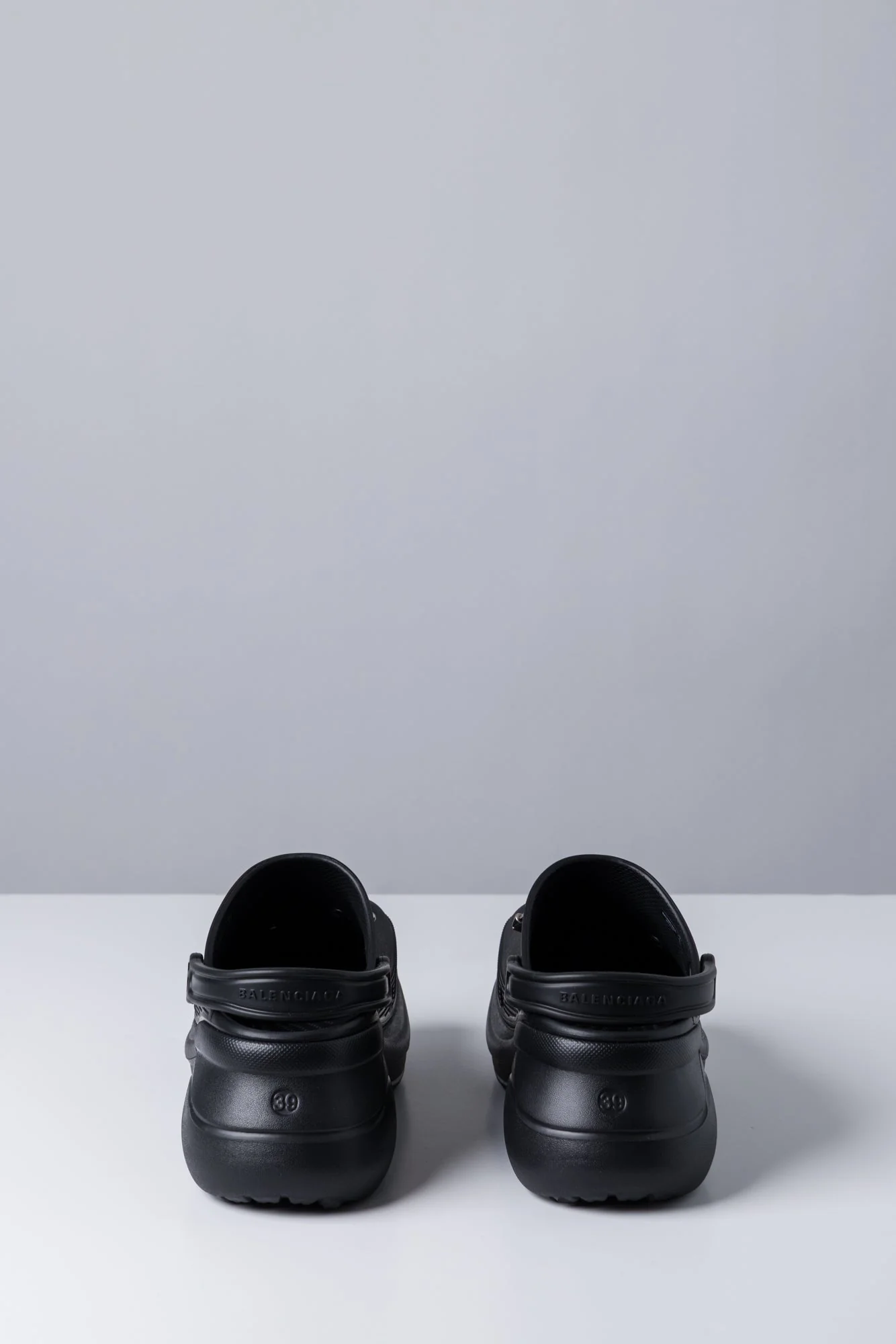 Balenciaga Crocs Mule In Black - Image 5