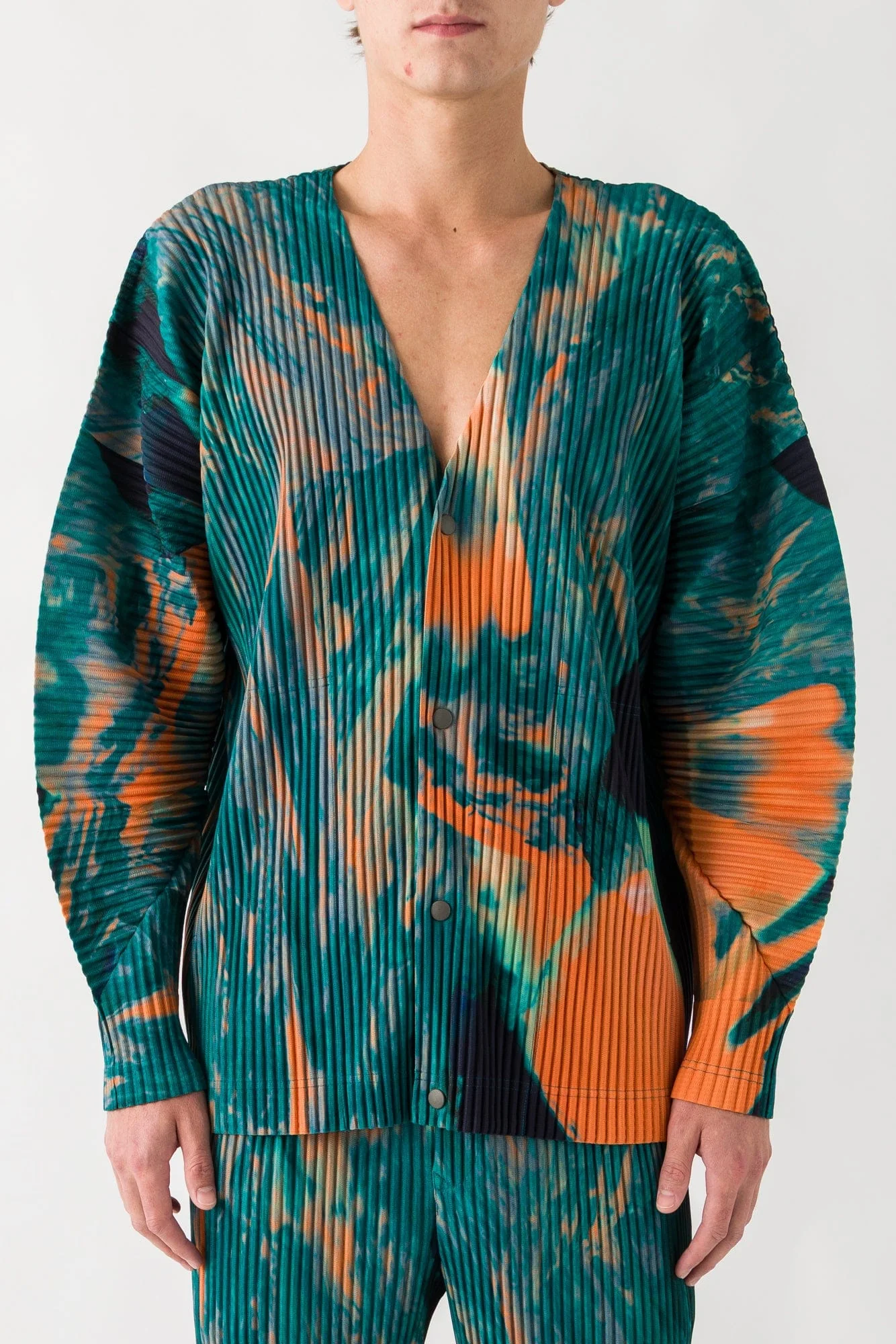 Homme Plissé Issey Miyake Agate Cardigan In Green