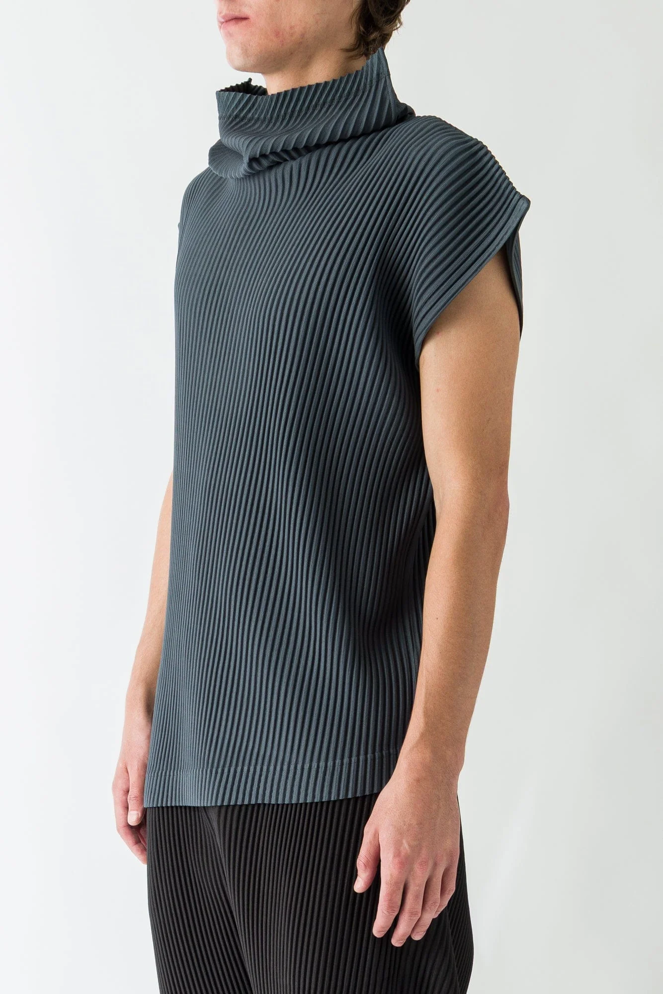 Homme Plissé Issey Miyake Angular Stone Tunic In Chert Blue - Image 2