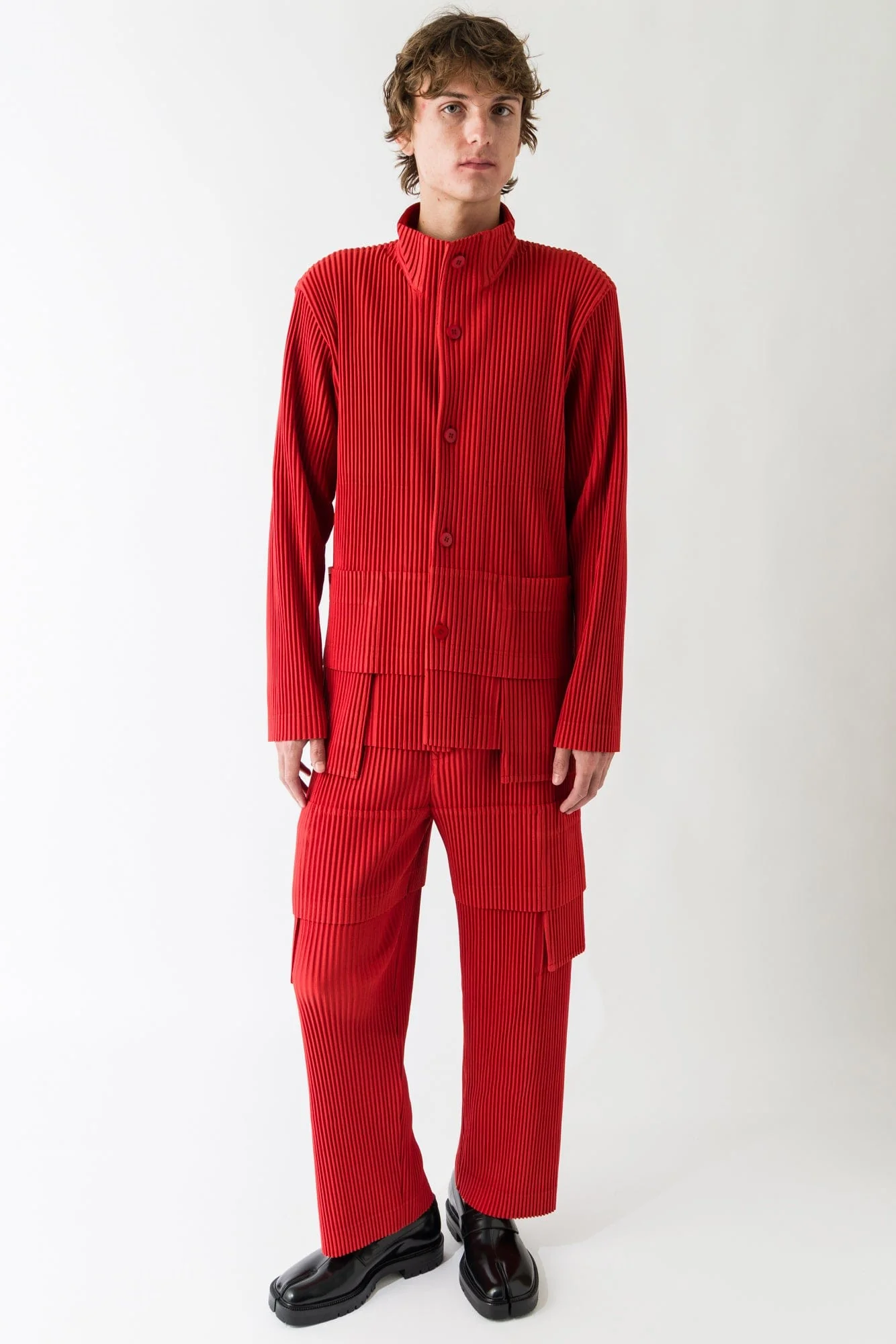 Homme Plissé Issey Miyake Multi-Pocket Cargos In Jasper Red - Image 4