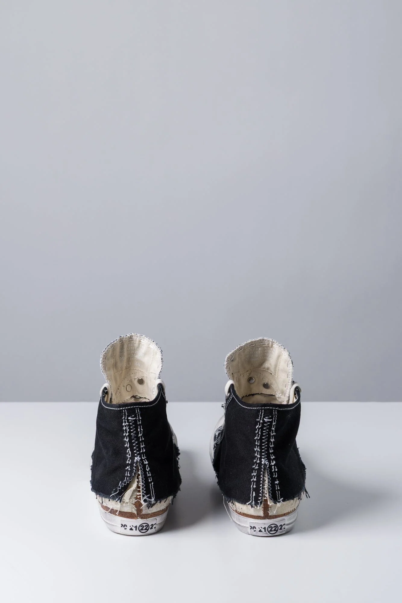 Maison Margiela Love to Death Sneakers in Black - Image 5