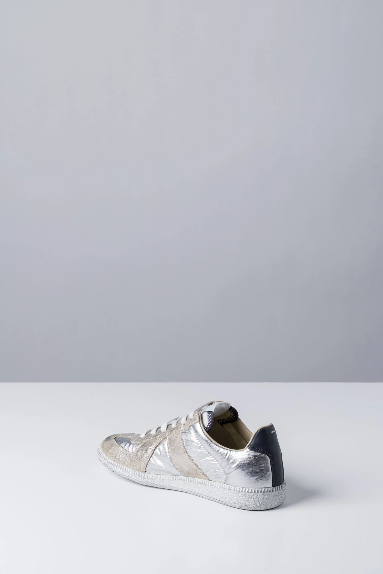 Maison Margiela Replica W Sneakers in Metallic - Image 4