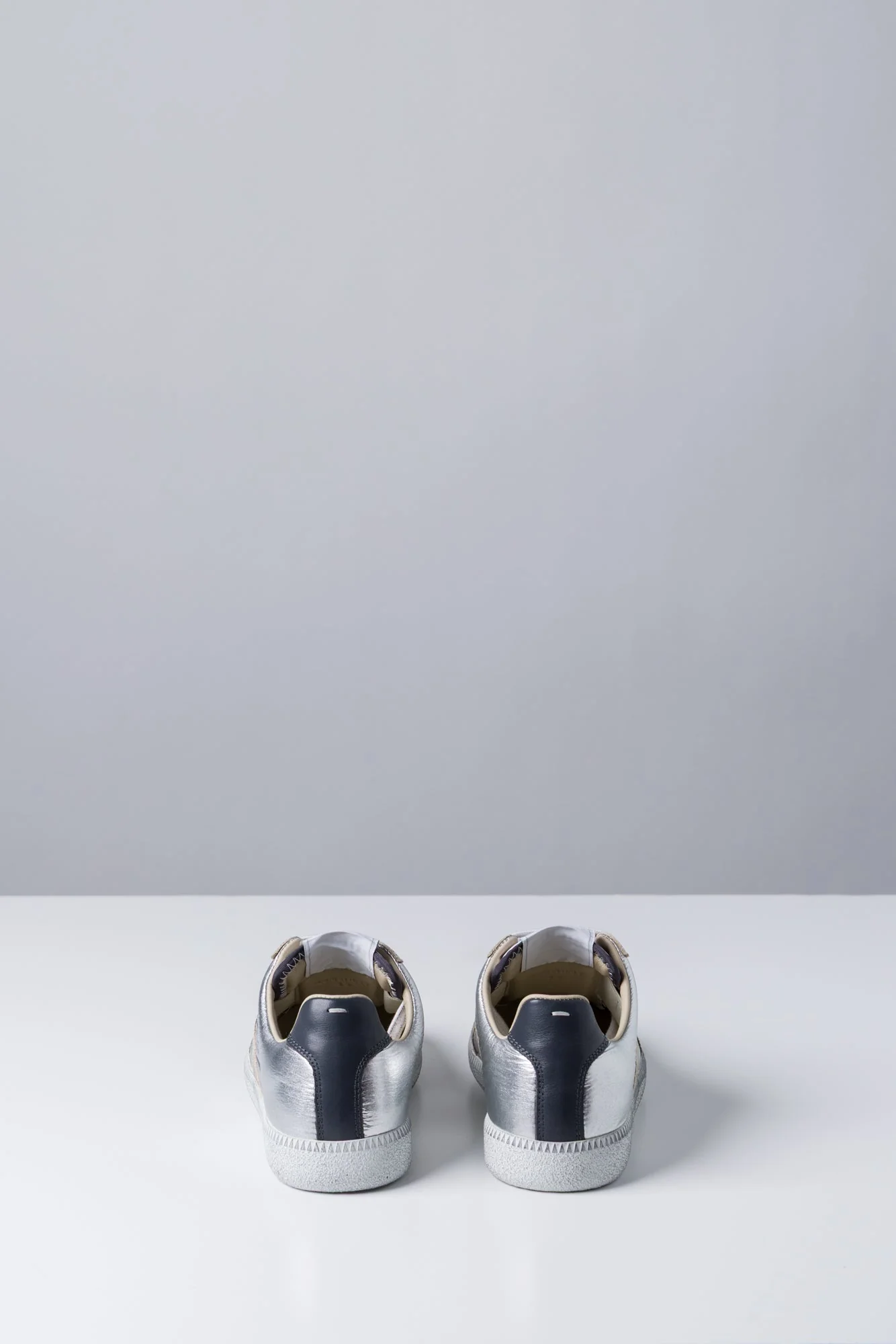 Maison Margiela Replica W Sneakers in Metallic - Image 5