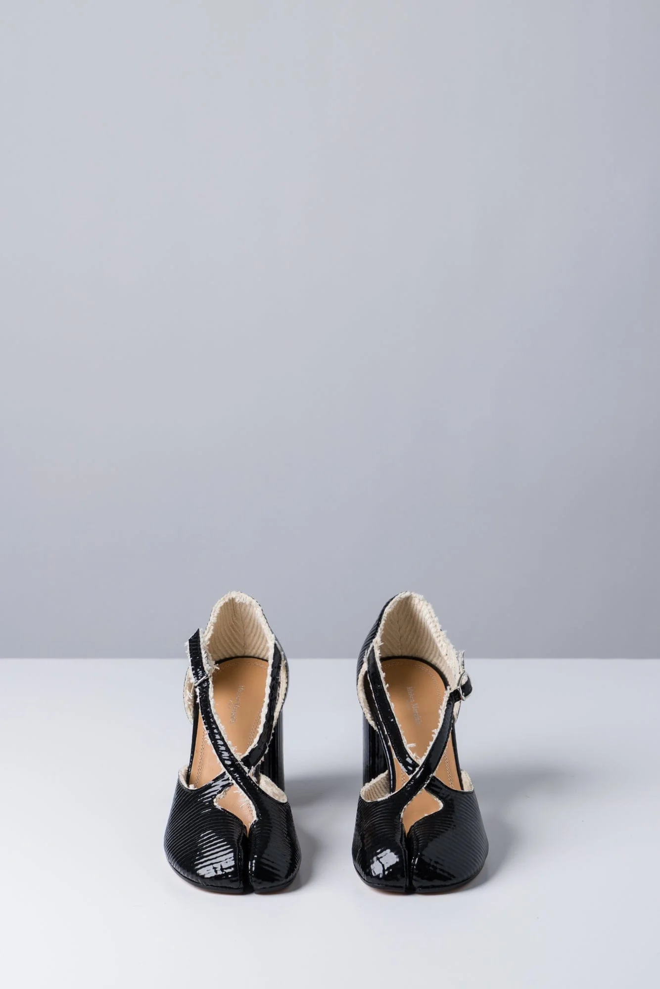 Maison Margiela Tabi Pump Straps H80 in Black - Image 3