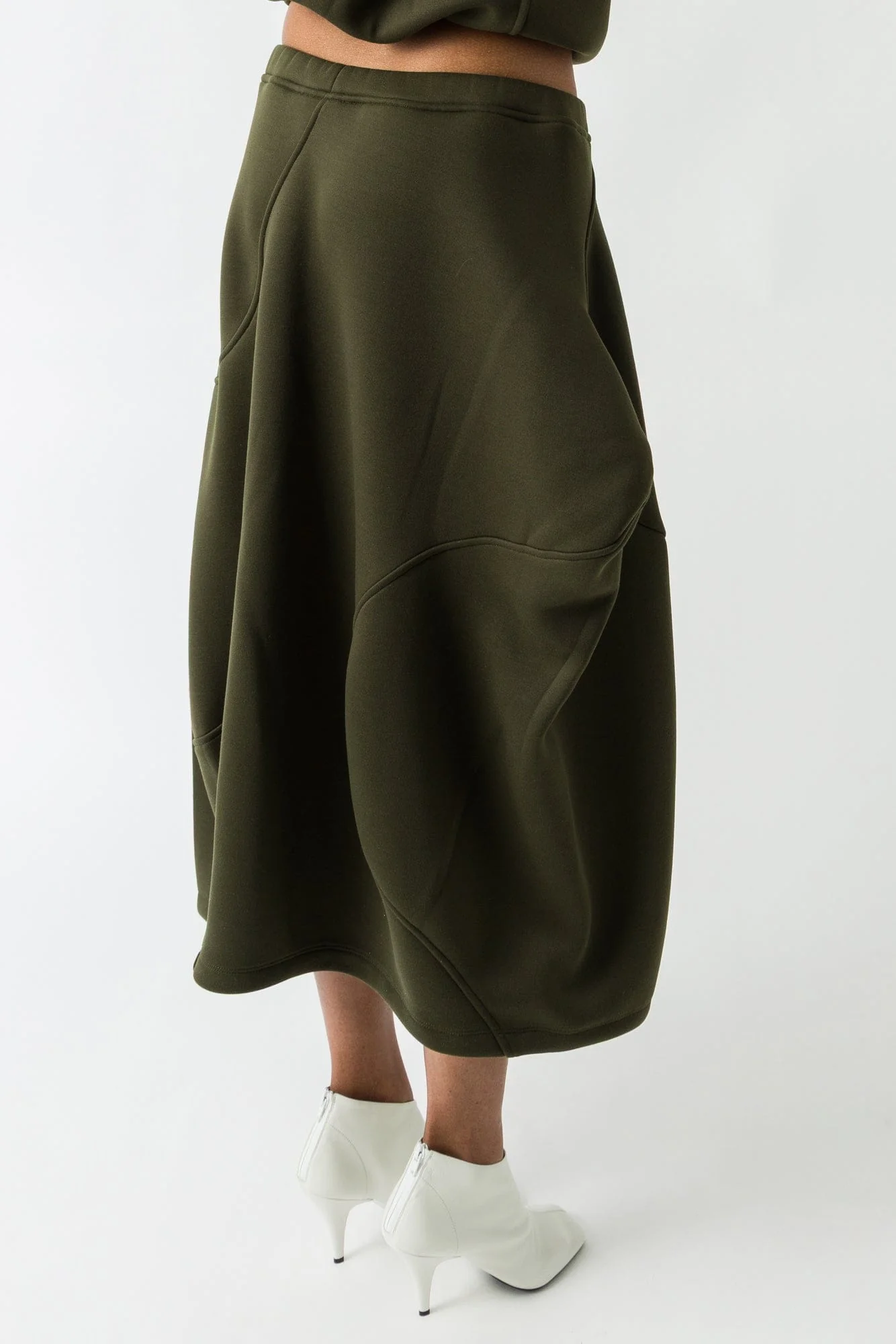 Melitta Baumeister Wavy Seam Skirt in Moss - Image 3