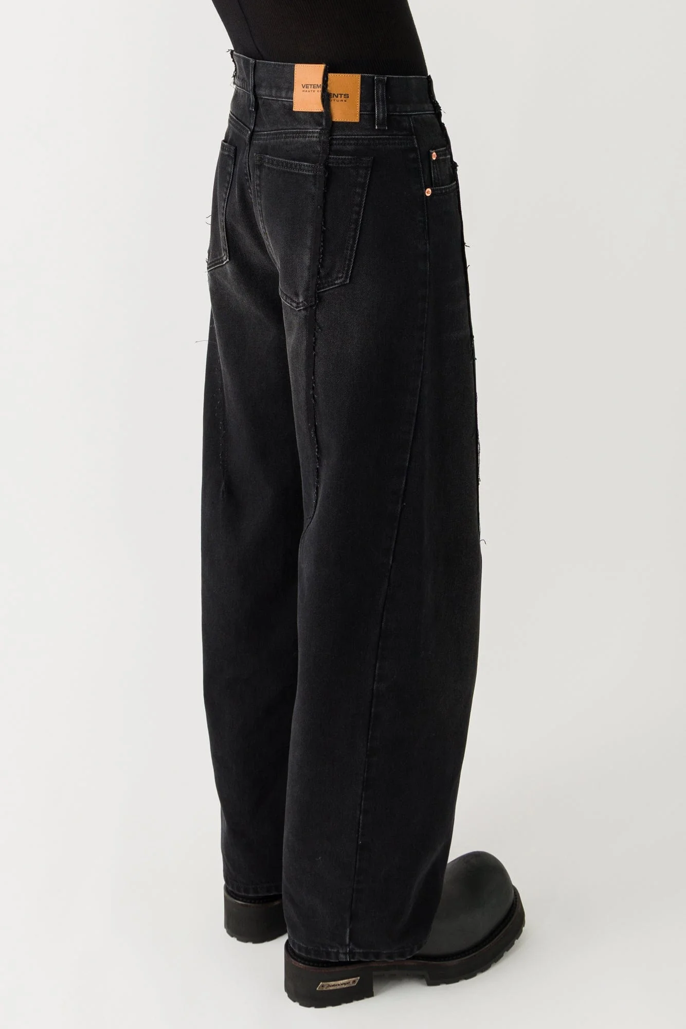 Vetements Cut Reconstructed Jeans - Image 3