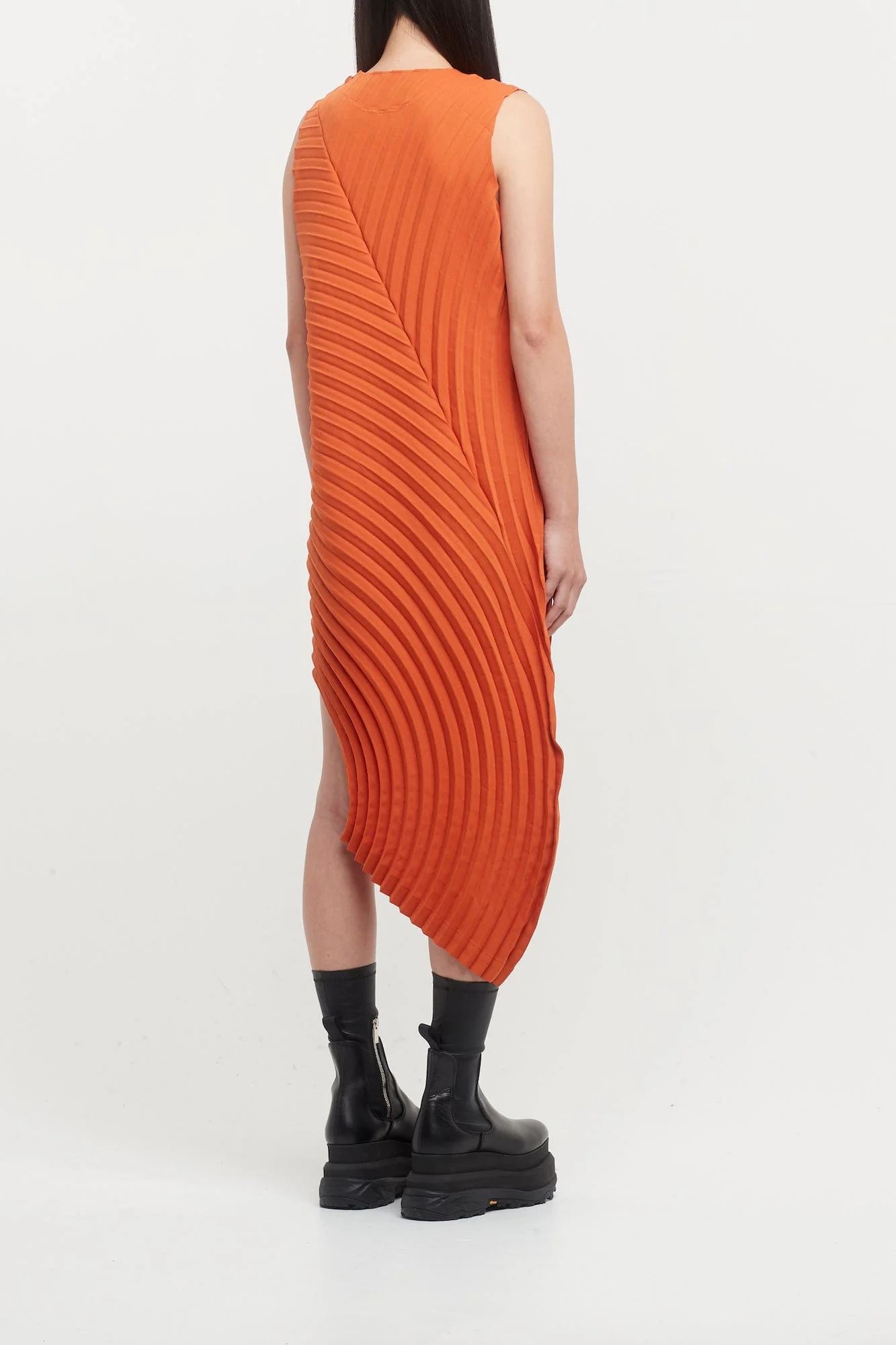 Issey Miyake Curved Pleats Dress - Image 3