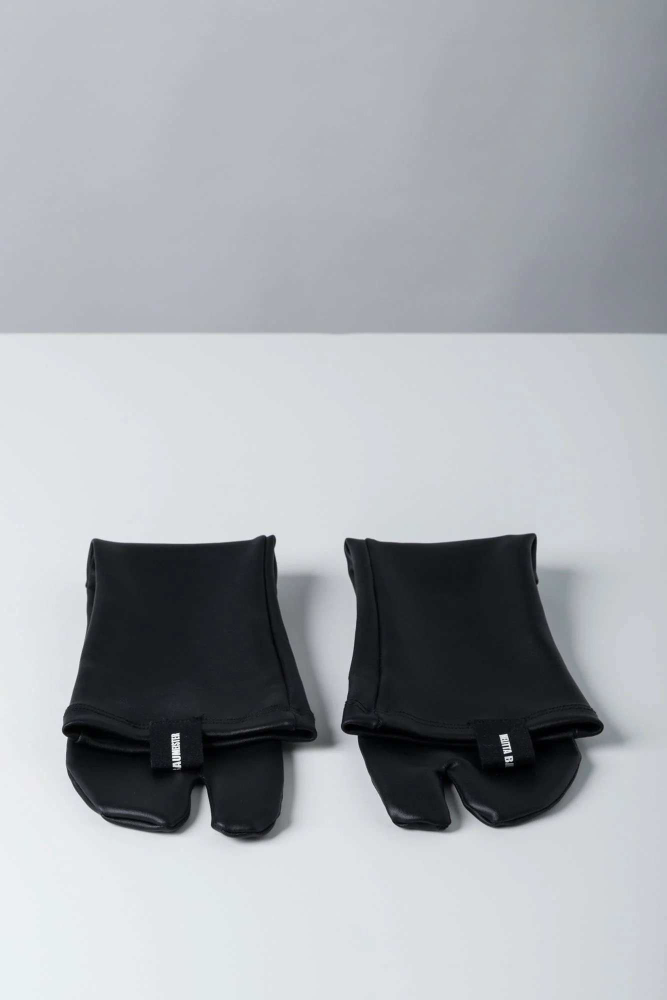 Melitta Baumeister Split Toe Socks - Image 2