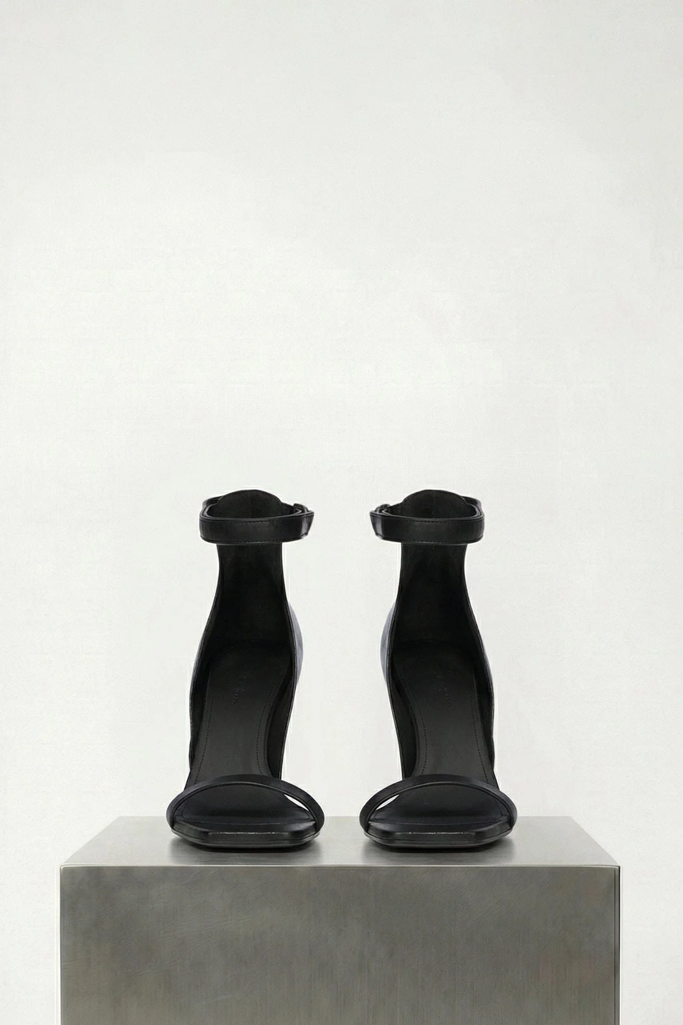 Rick Owens Cantilever Sandal in Black - Image 3