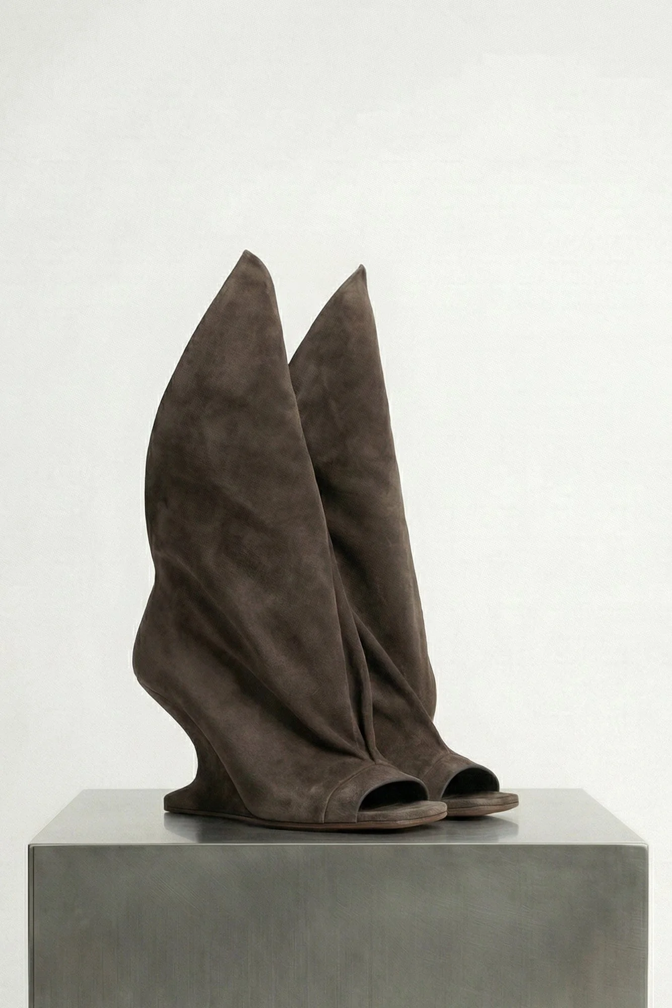 Rick Owens Cantilever Strutter Sandal in Dust - Image 2
