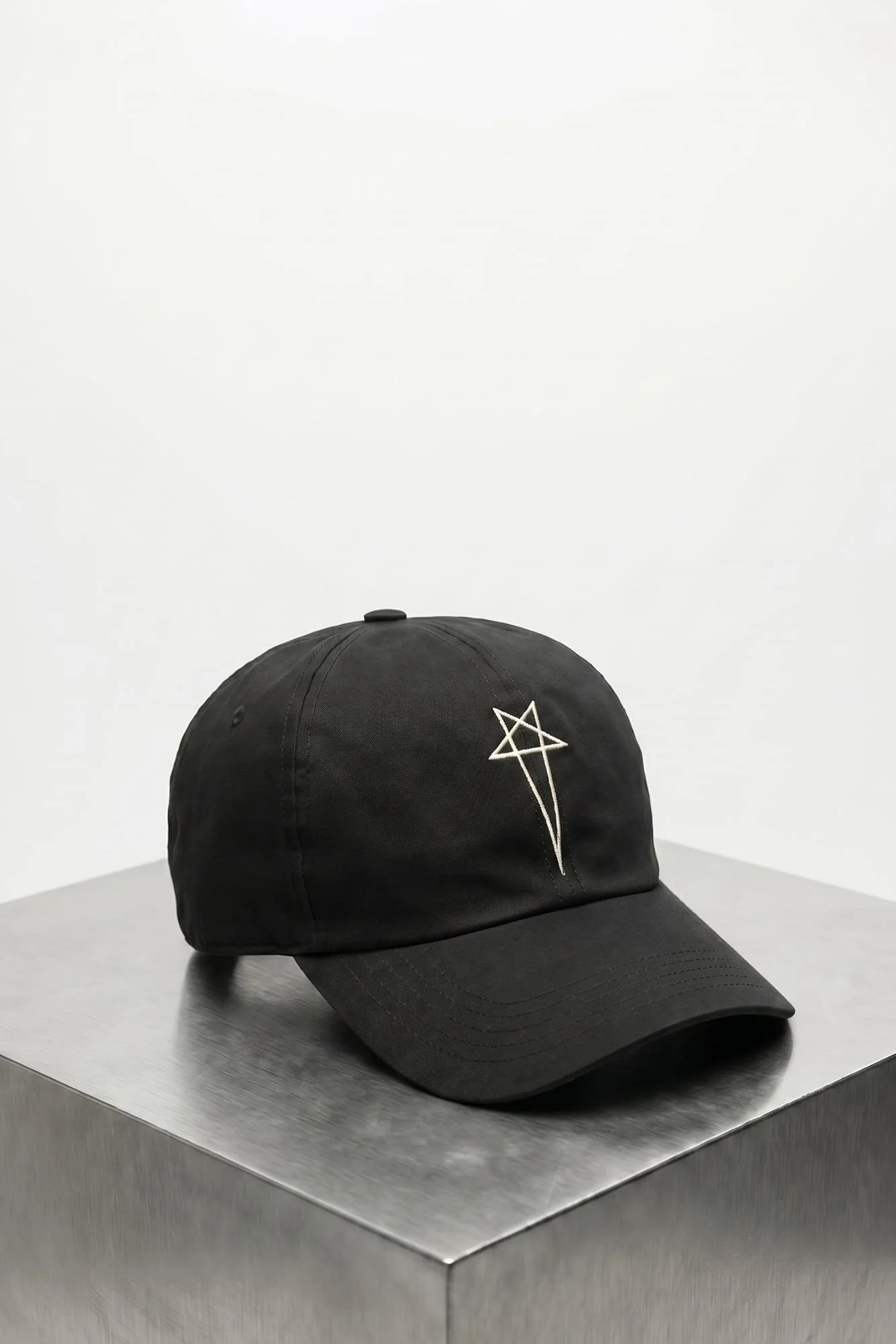 Rick Owens DRKSHDW Pentagram Cap in Black - Image 2