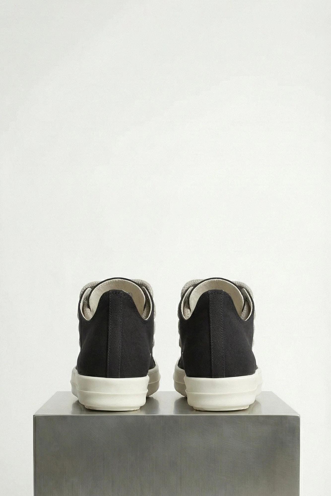 Rick Owens DRKSHDW W Jumbolace Low Sneaks in Black - Image 4