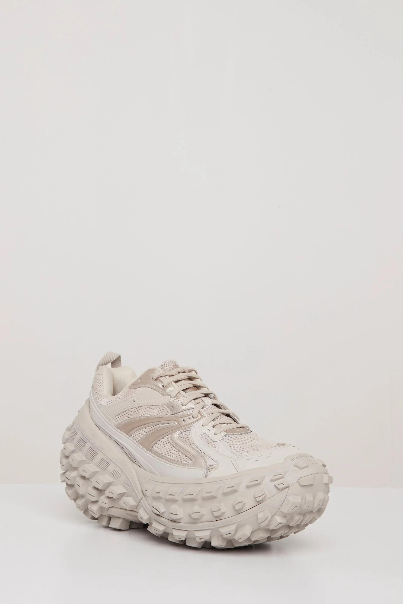 Balenciaga Bouncer in Beige - Image 3