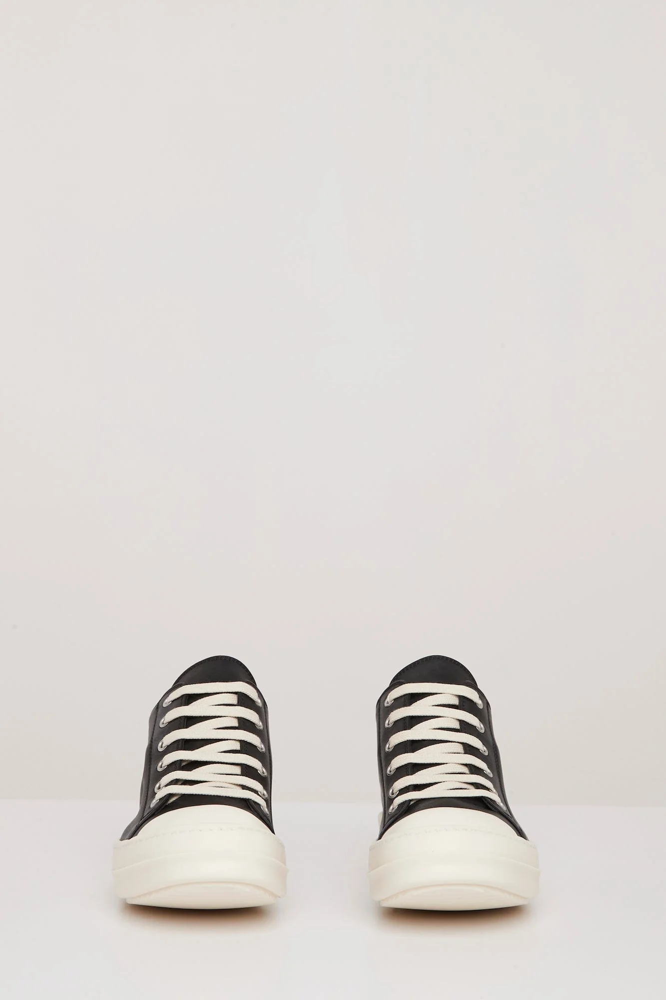 Rick Owens Mens Low Ramone Sneaks in Black - Image 2