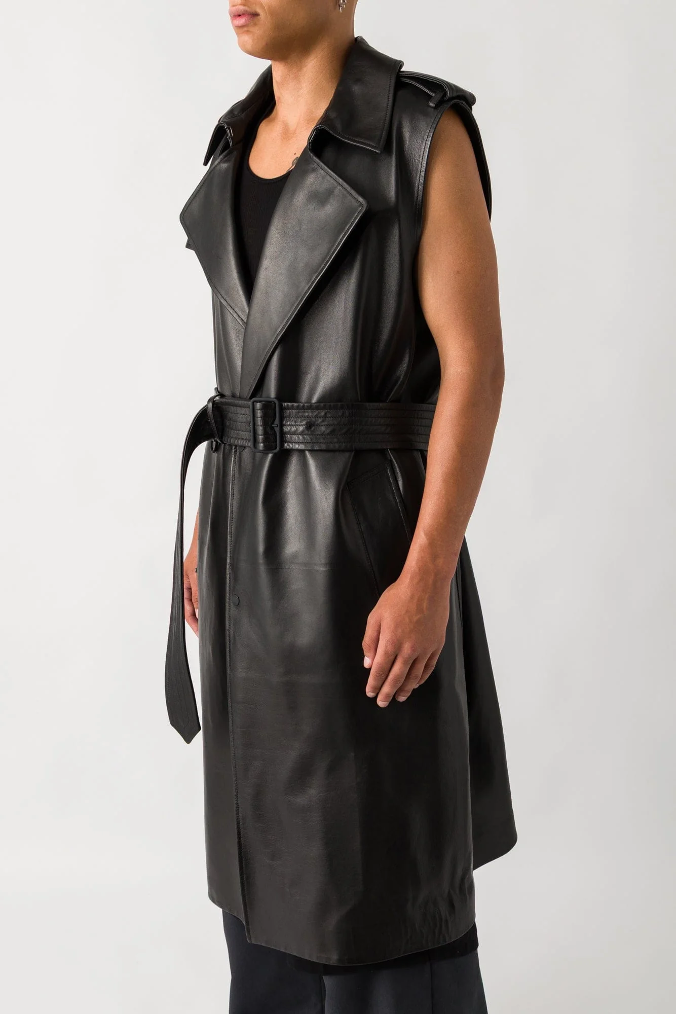 Burberry Sleeveless Leather Trench - Image 2