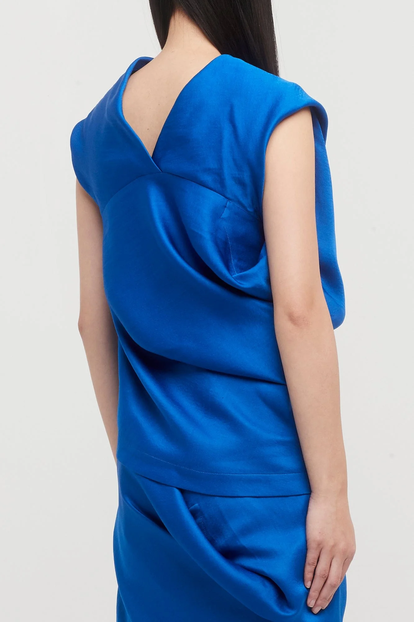 Issey Miyake Enveloping Top in Blue - Image 3