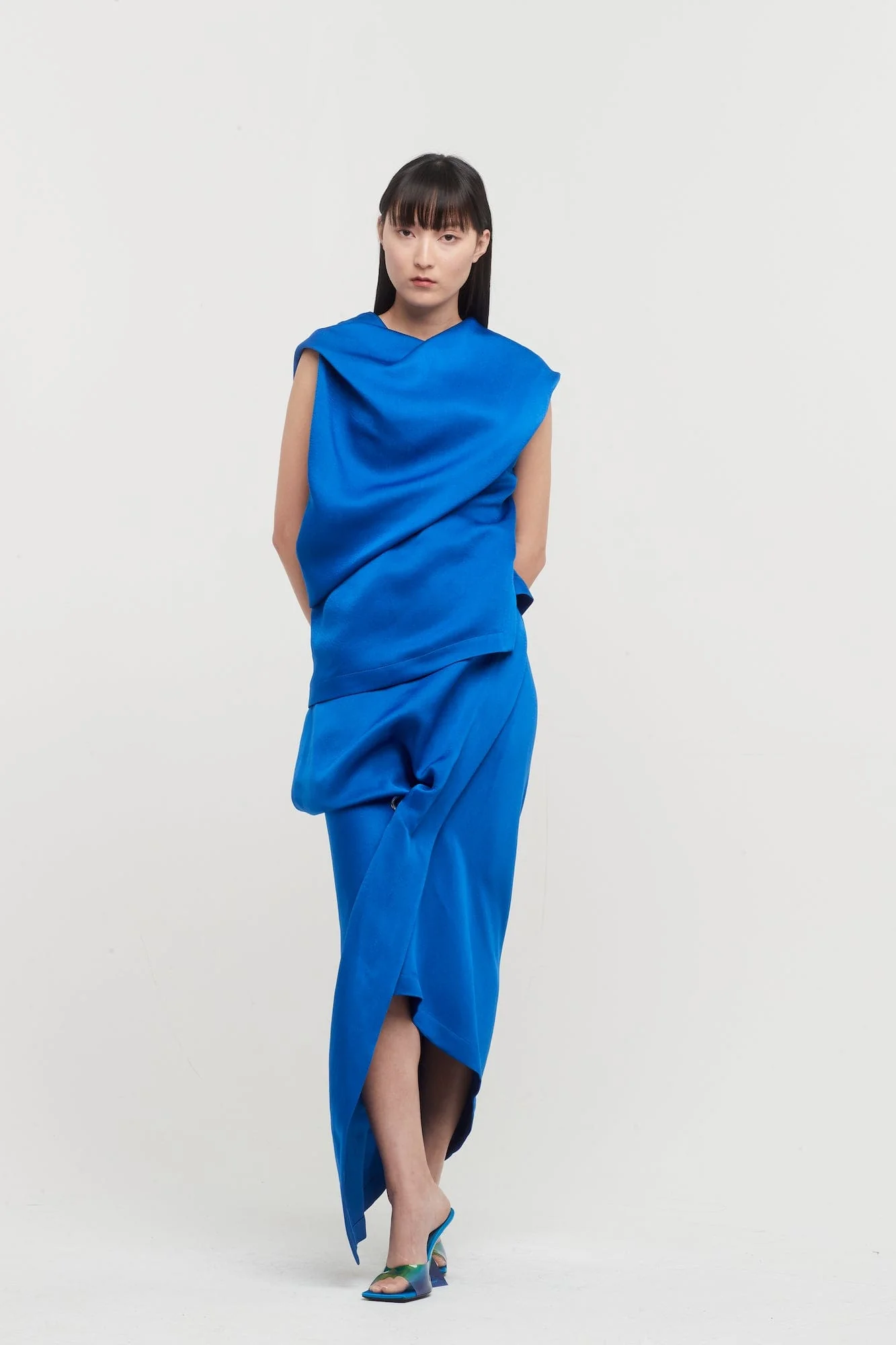 Issey Miyake Enveloping Top in Blue - Image 4