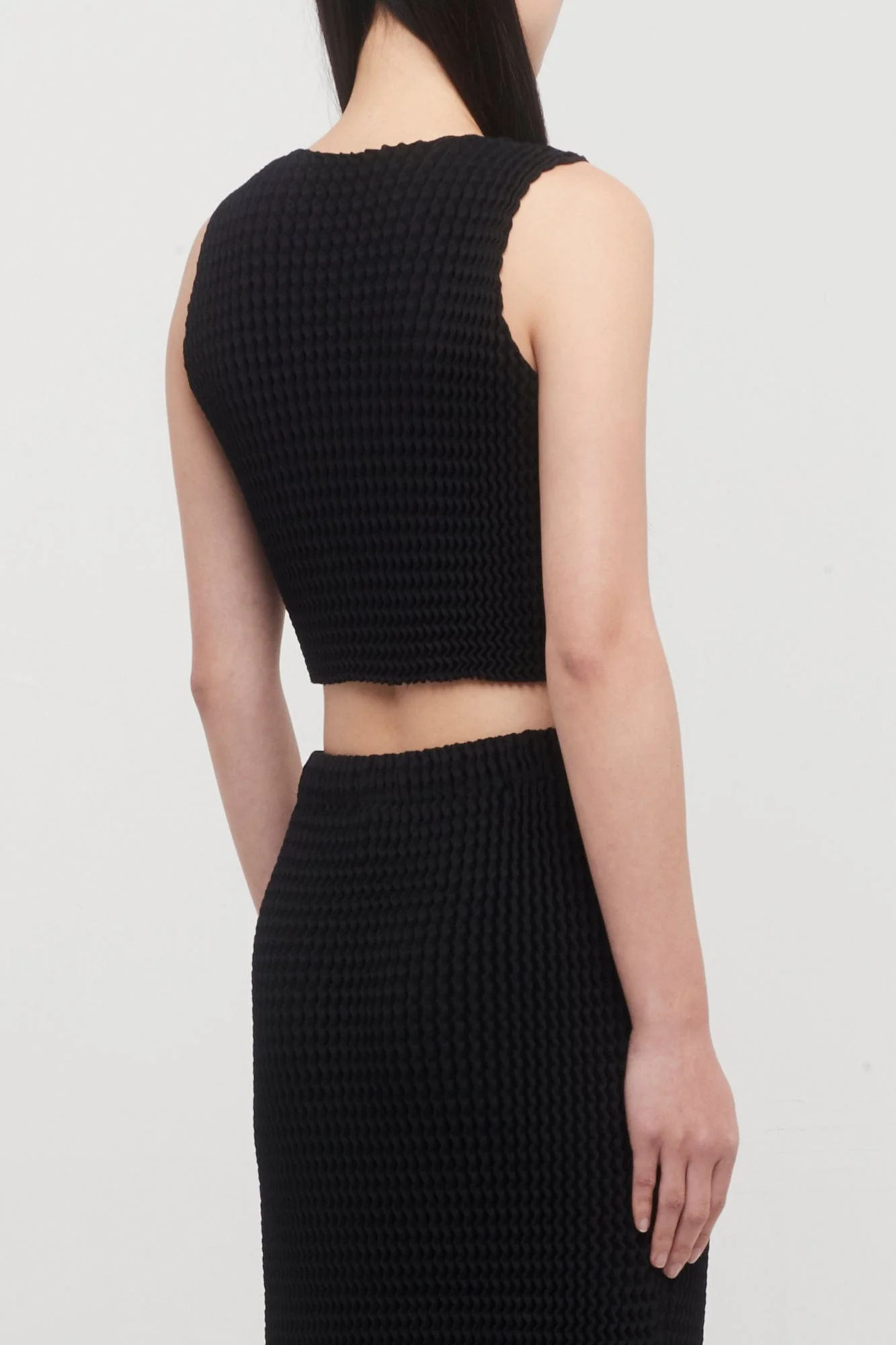 Issey Miyake Spongy Cropped Tank in Black - Image 3