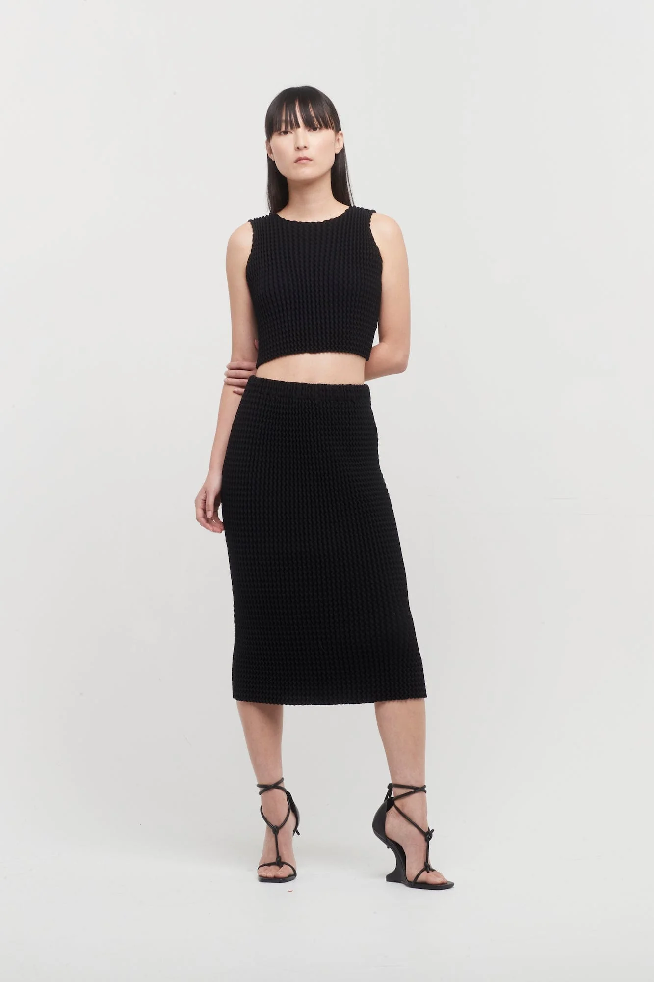 Issey Miyake Spongy Cropped Tank in Black - Image 4