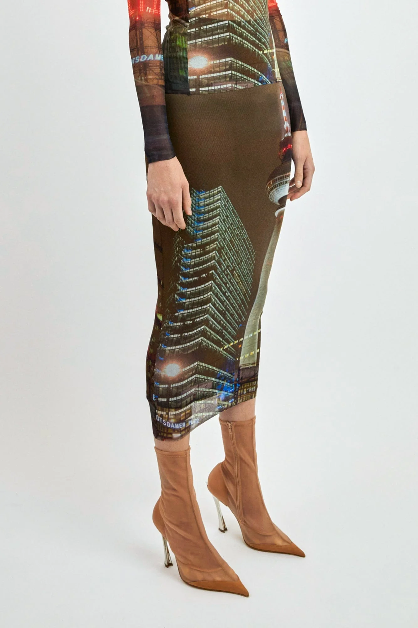 Jean Paul Gaultier x Shayne Oliver Mesh Long Skirt Printed City - Image 2