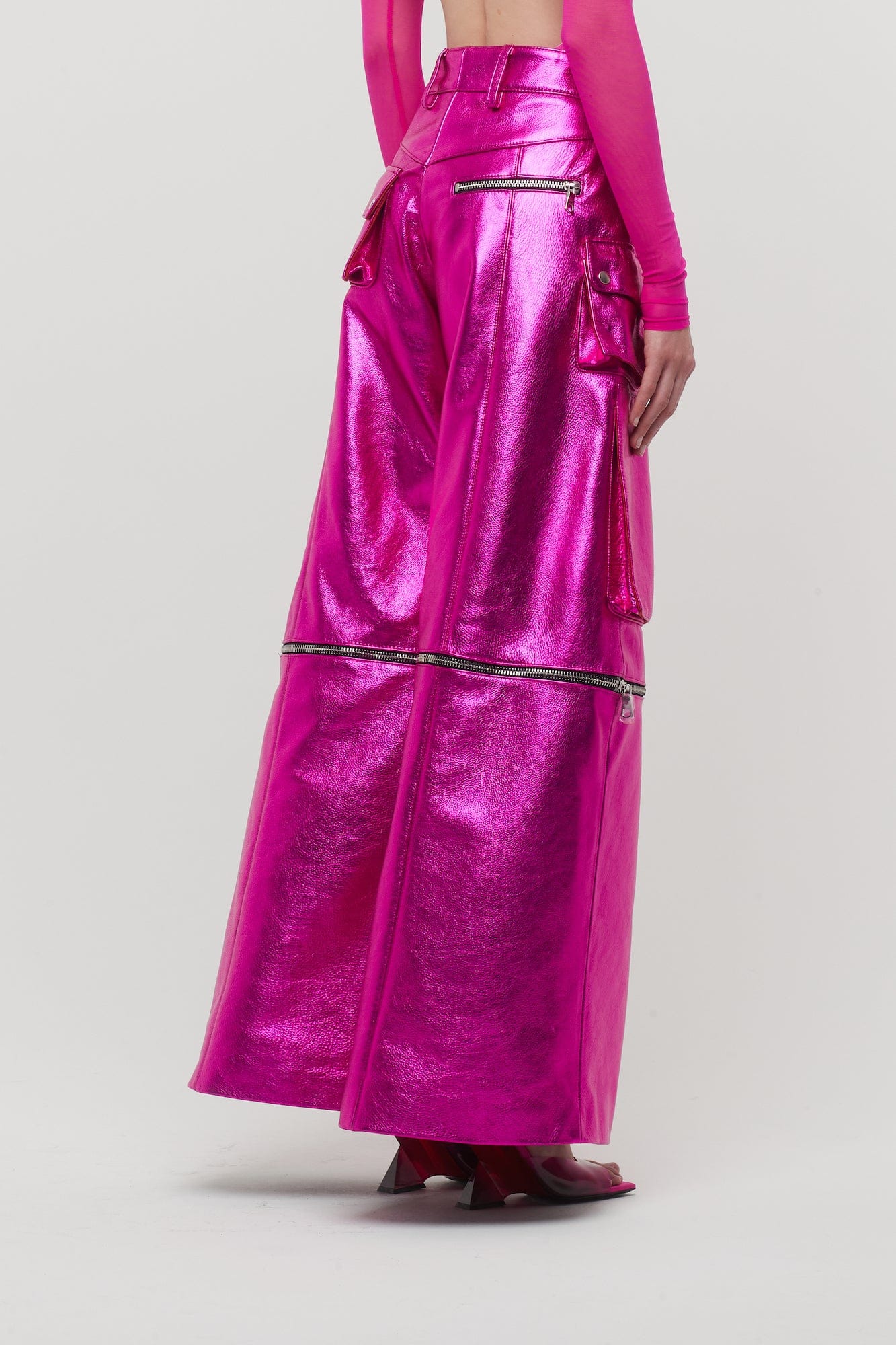 LaQuan Smith Wide Leg Utility Trouser with Zipper Detail - Image 3