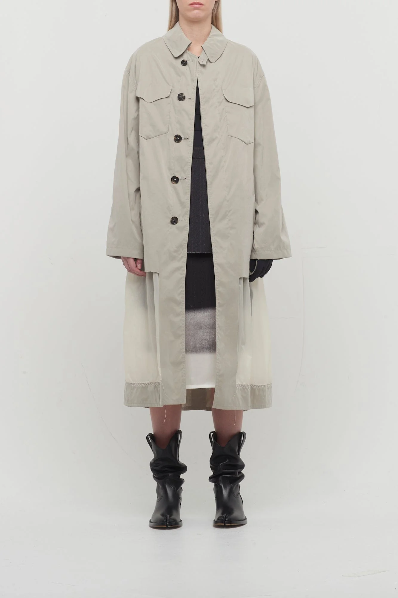 Maison Margiela Light Weight Trench in Beige - Image 2