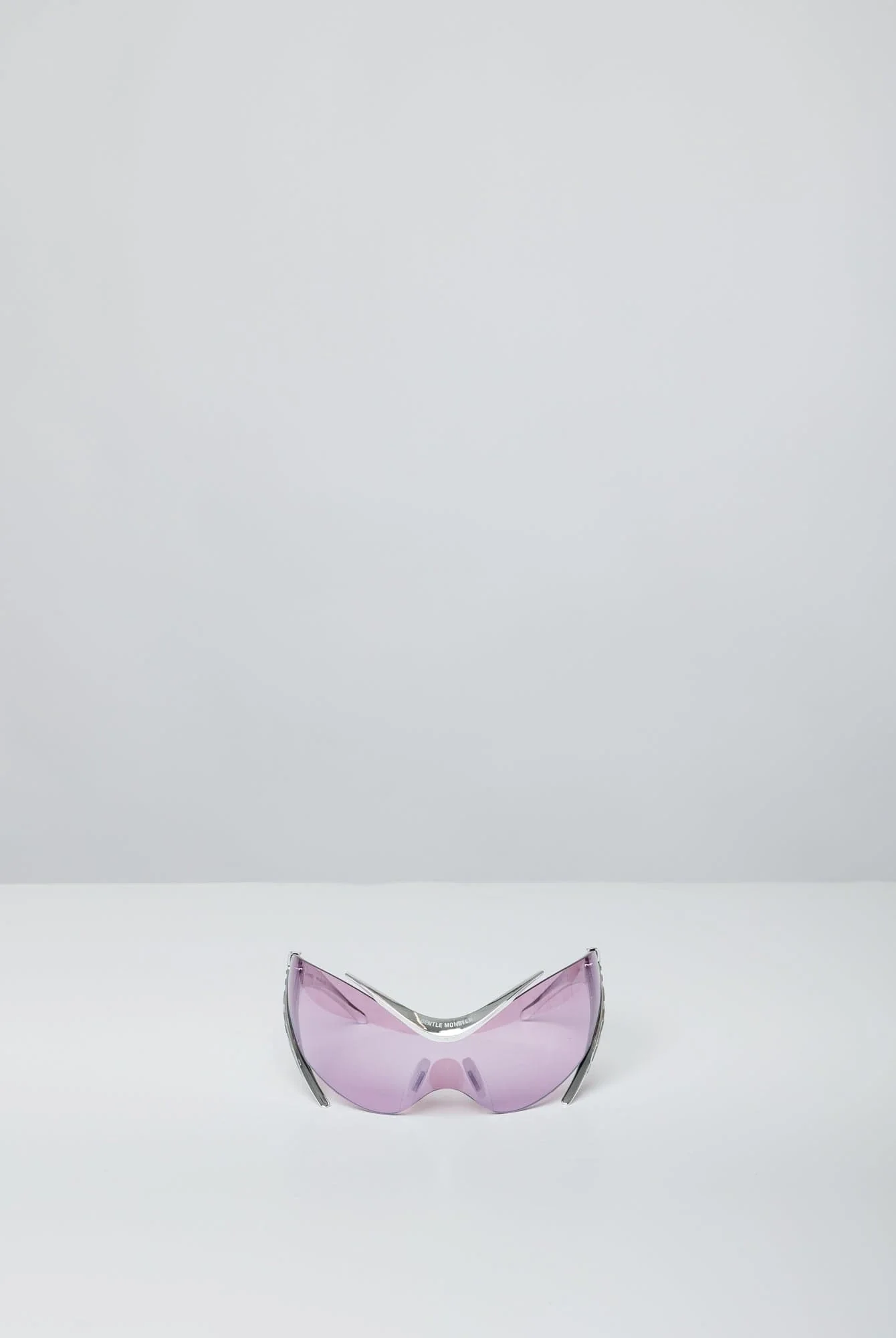 Mugler X Gentle Monster Spiral 01-CS1 in Magenta