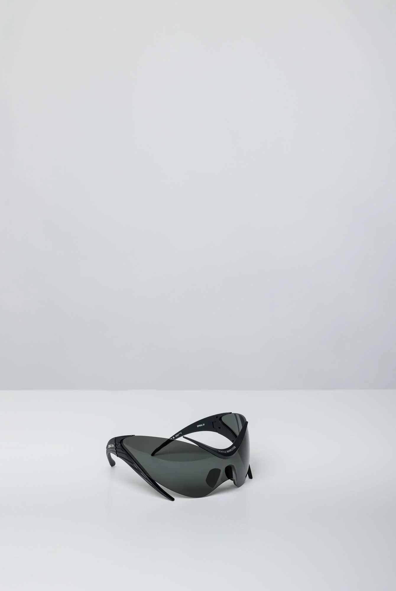 Mugler X Gentle Monster Spiral 01-MO1 in Black - Image 2