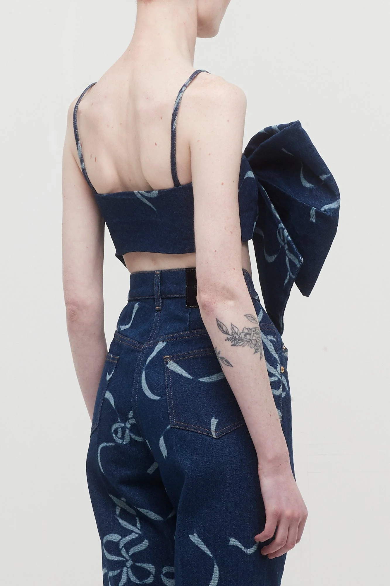 Nina Ricci Laser Bow-Print Denim Big Bow Bralette - Image 3