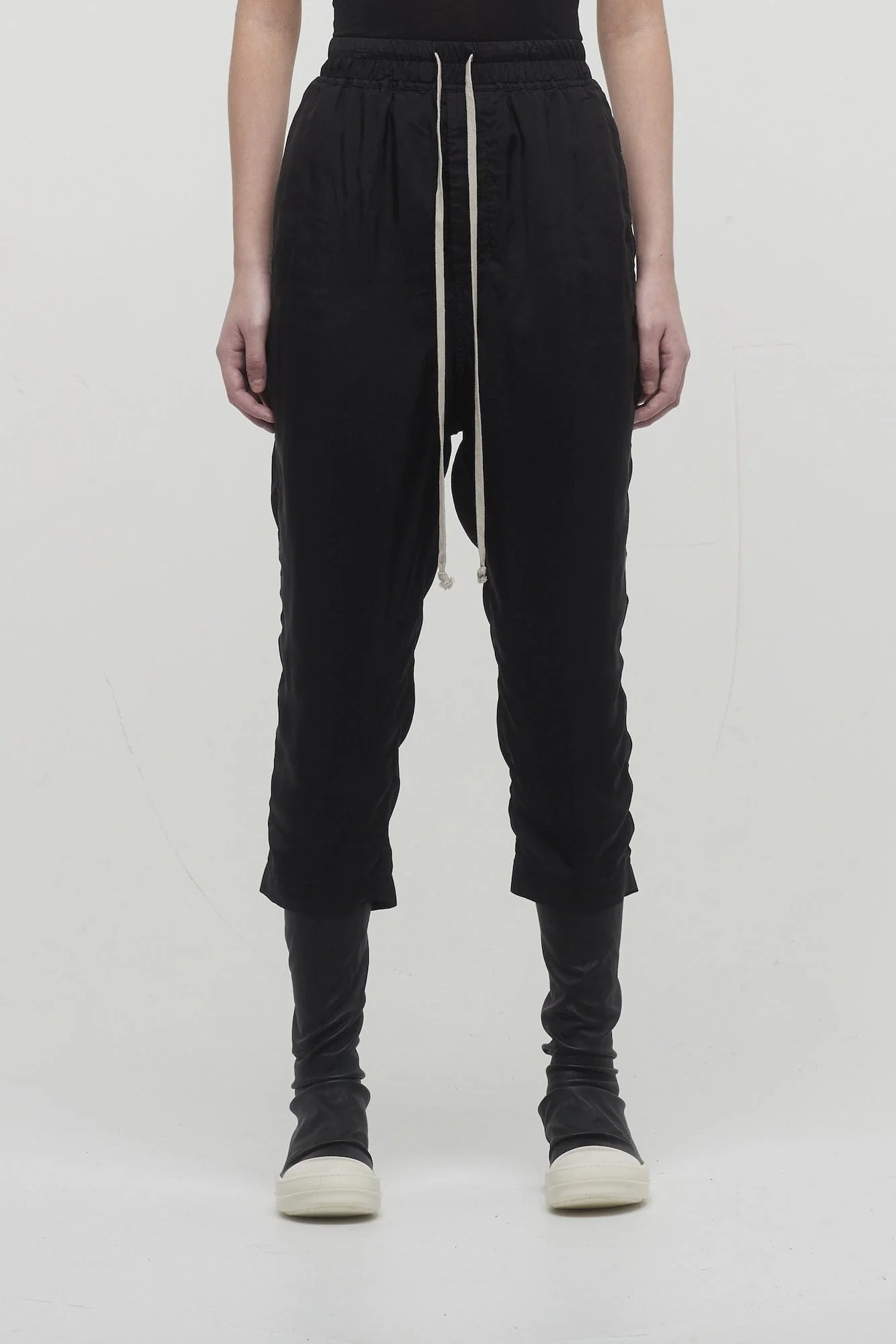 Rick Owens Cropped Drawstring Astaires in Black