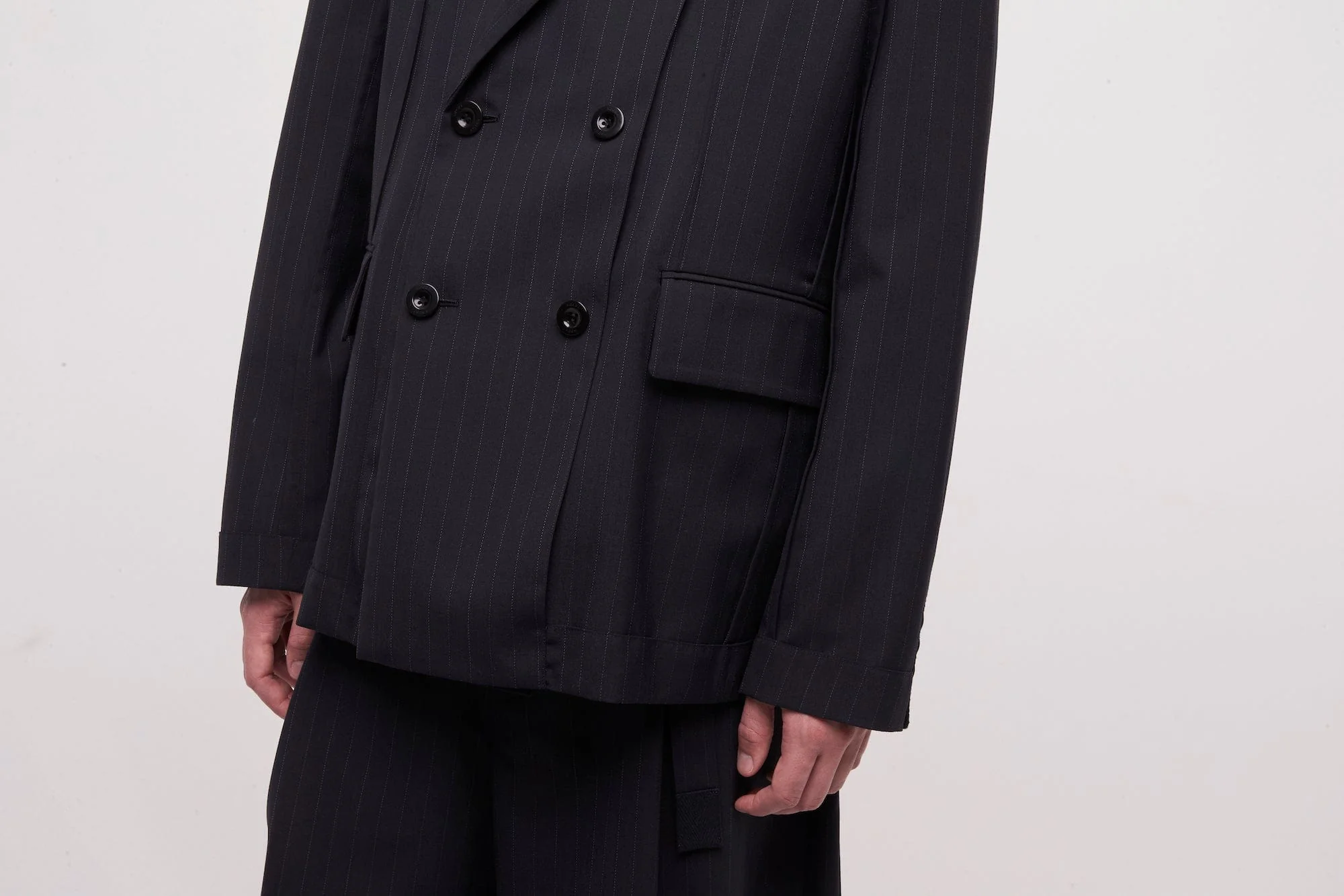 Sacai Chalk Stripe Double Breasted Blazer - Image 5