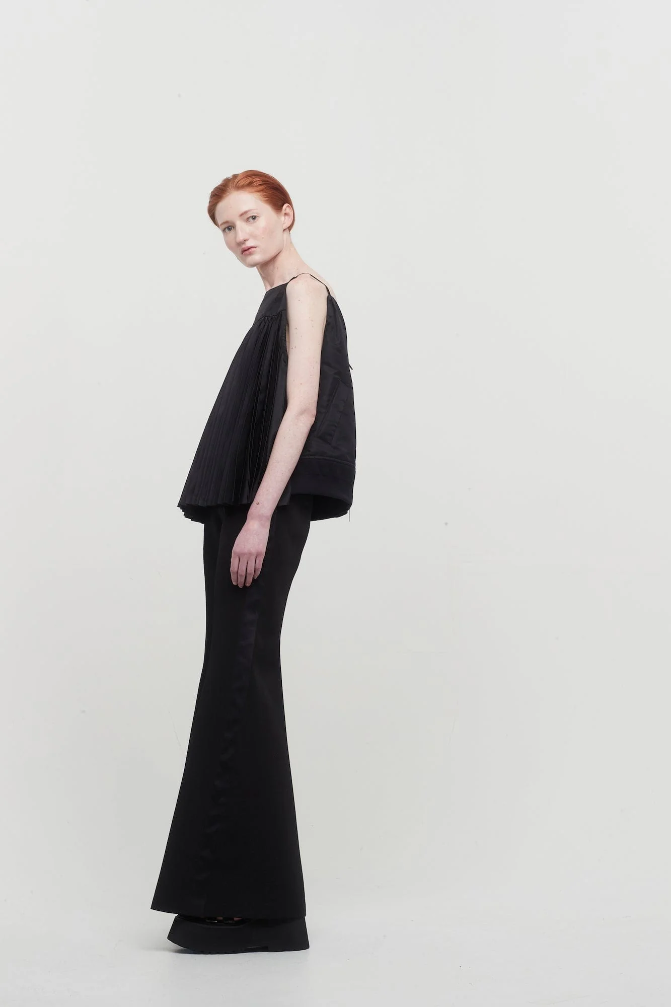 Sacai Double-Faced Silk Cotton Pants in Black - Image 4