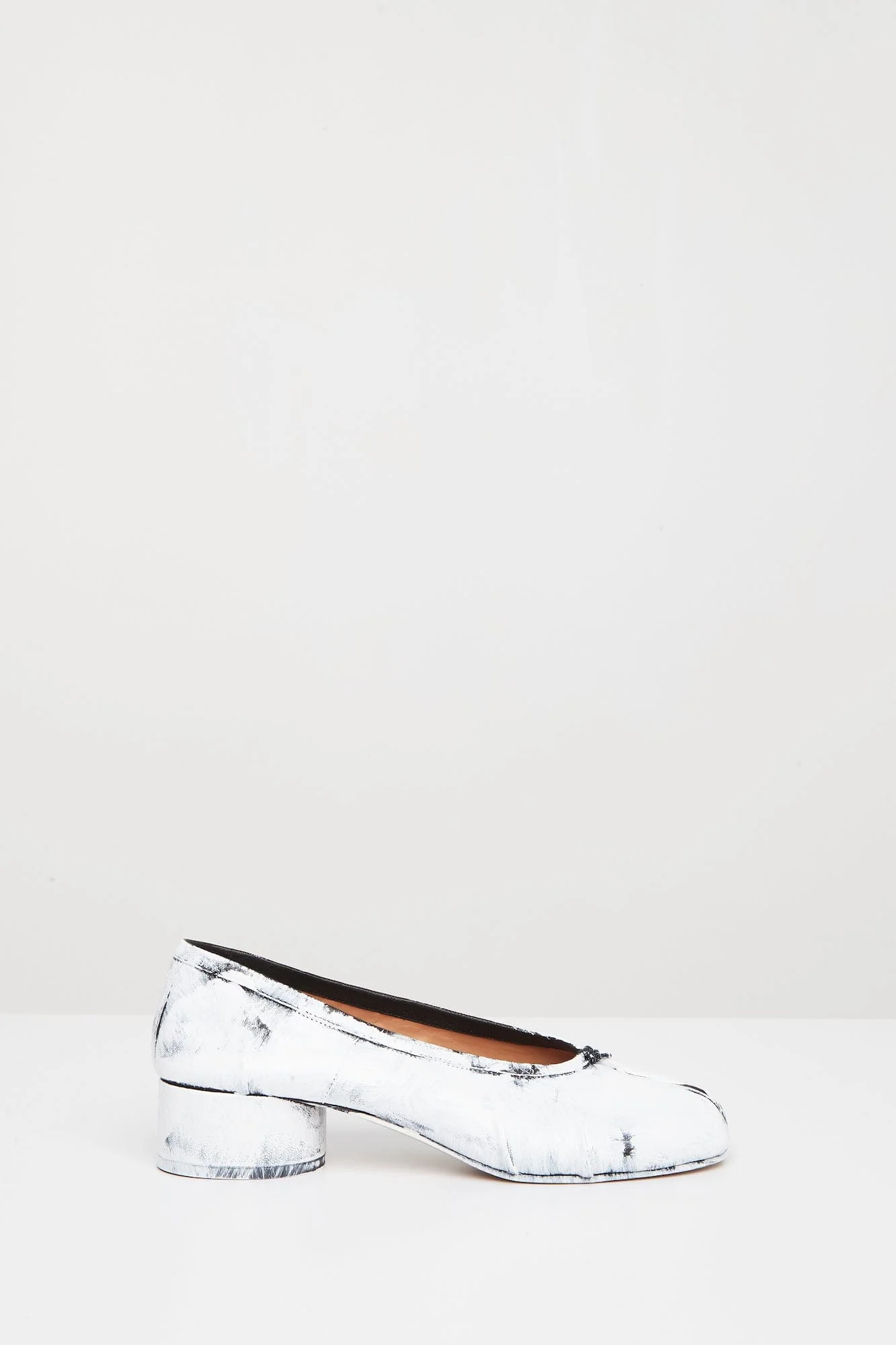 Maison Margiela Tabi Painted Ballerina H30