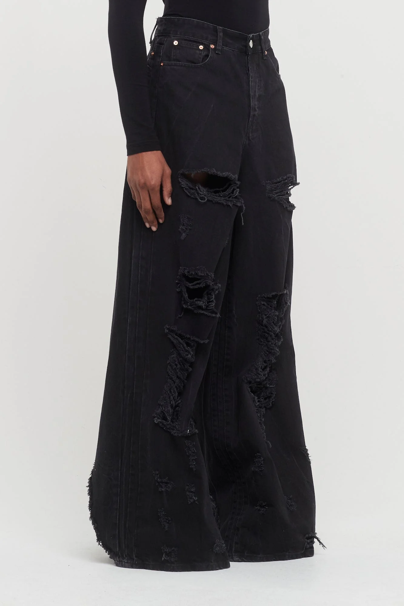 Vetements Destroyed Jeans - Image 2