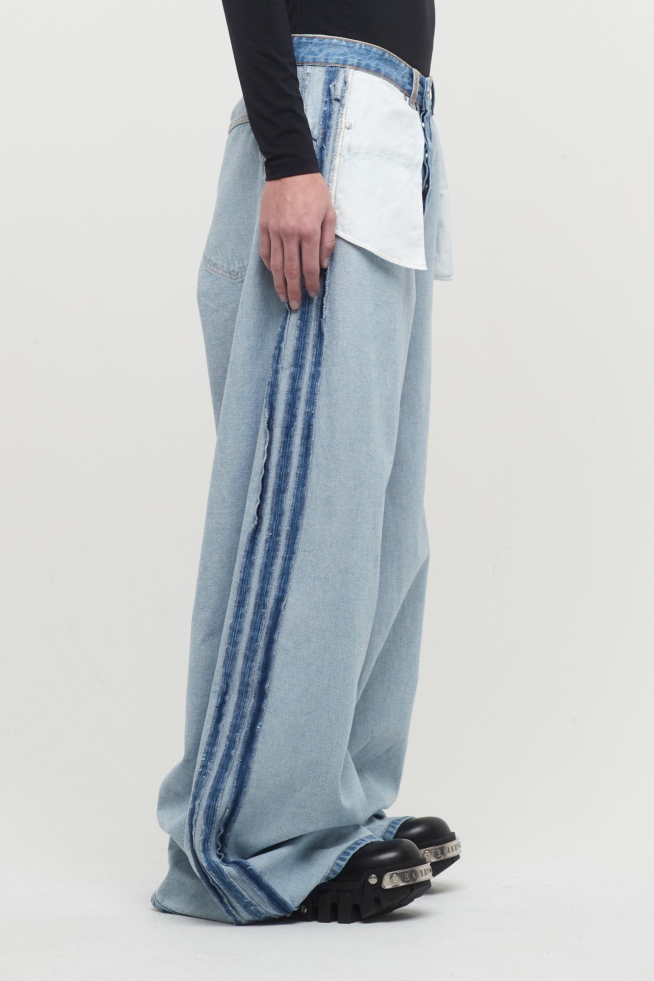 Vetements Inside-Out Baggy Jeans - Image 2