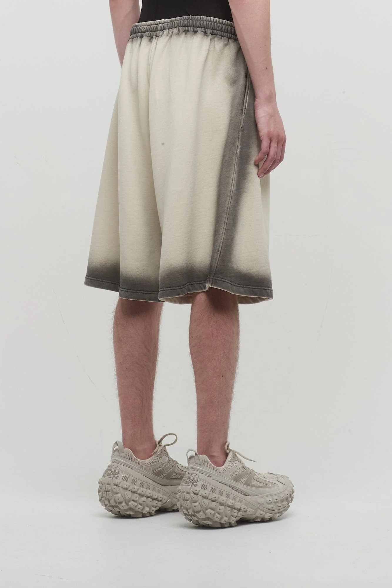 Y/Project Souffle Sweat Shorts - Image 3