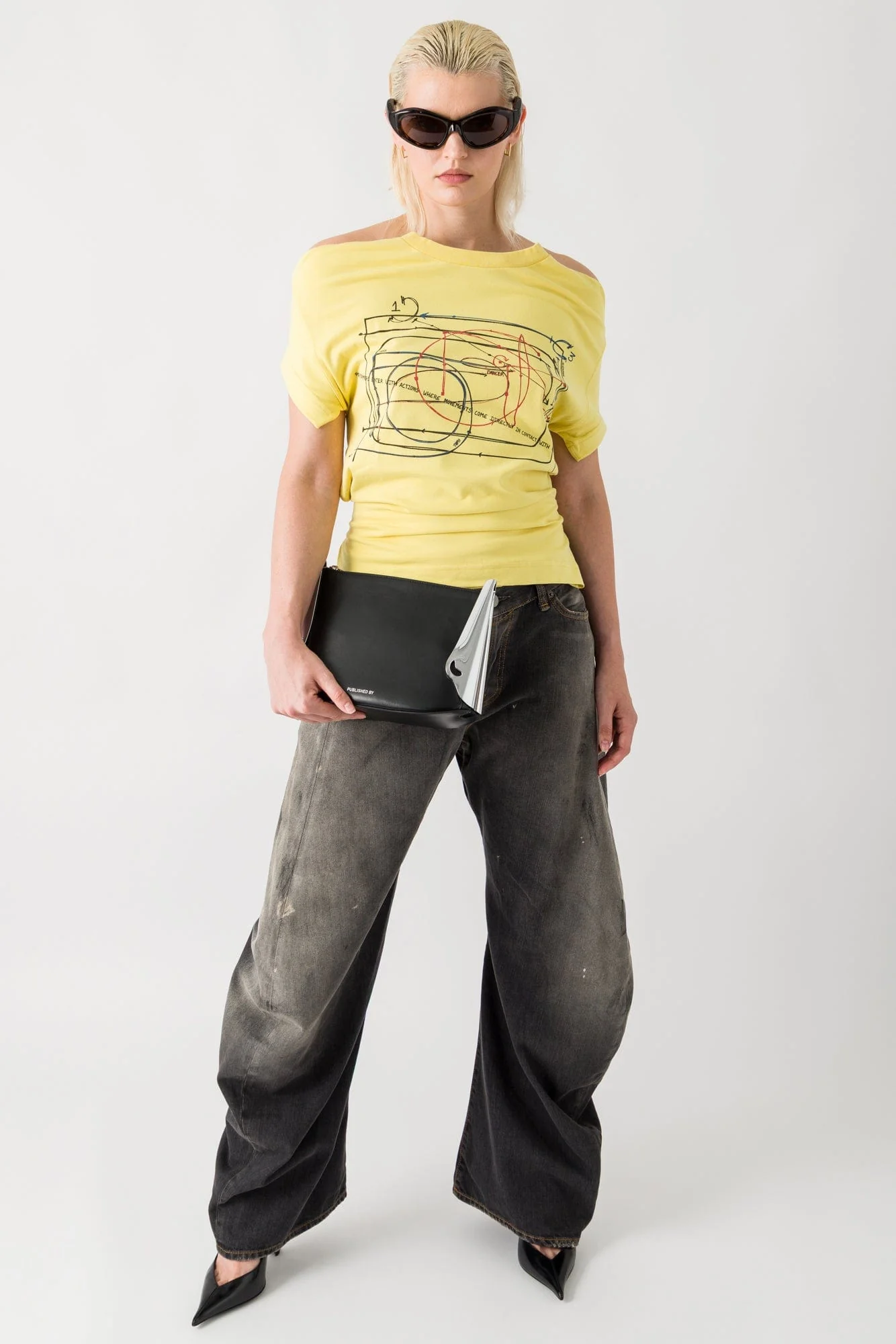 Alainpaul Fitted Elastics T-Shirt in Yellow - Image 4