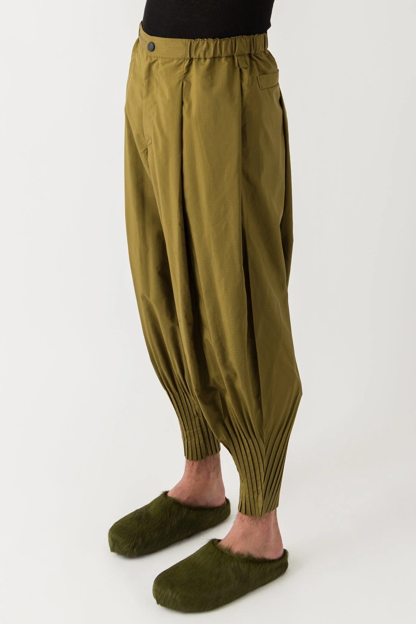 Homme Plissé Issey Miyake Cascade Trousers in Khaki SS25 - Image 2