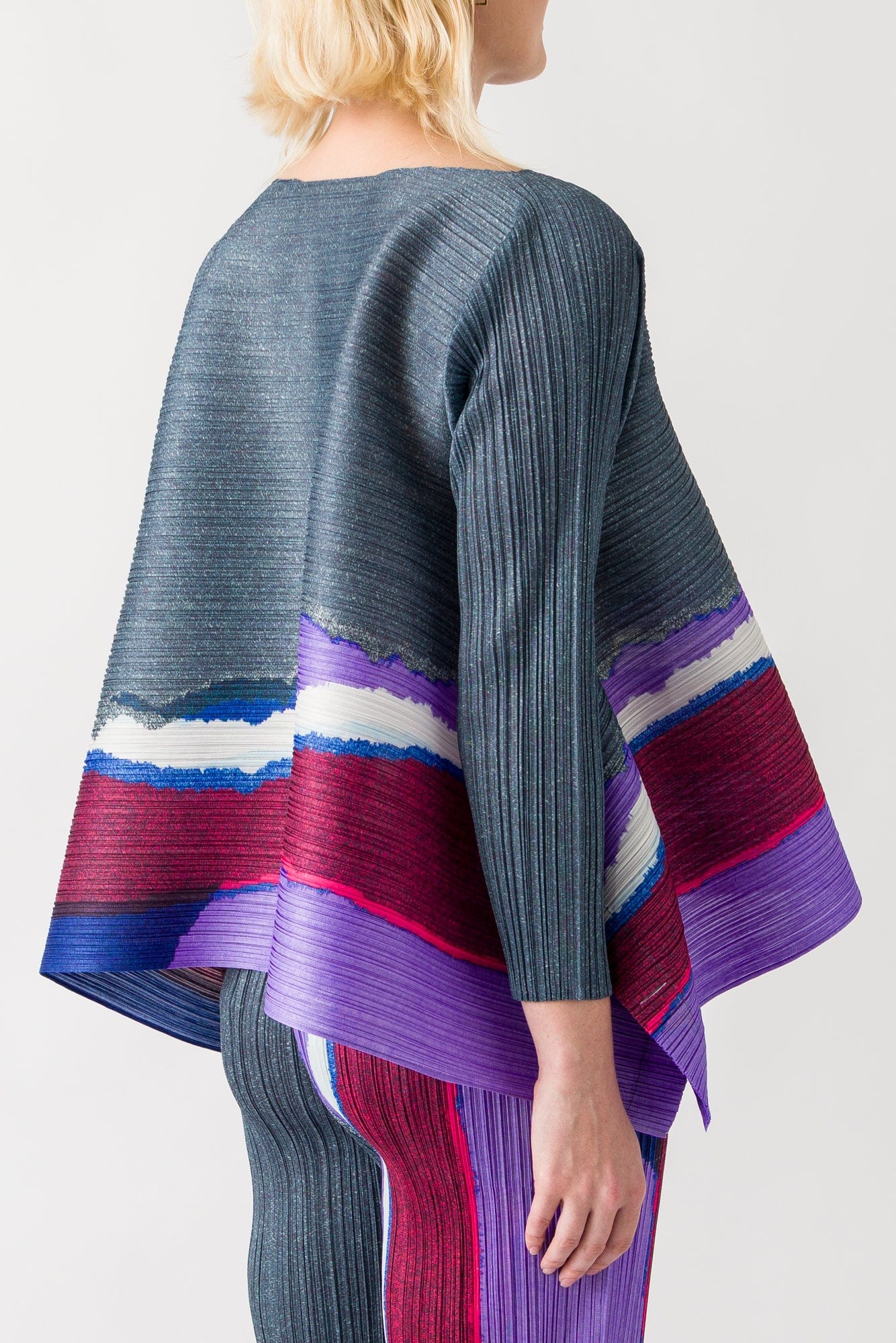 Pleats Please Issey Miyake Grainy Colors Wide Blouse in Dark Blue Gray SS25 - Image 3