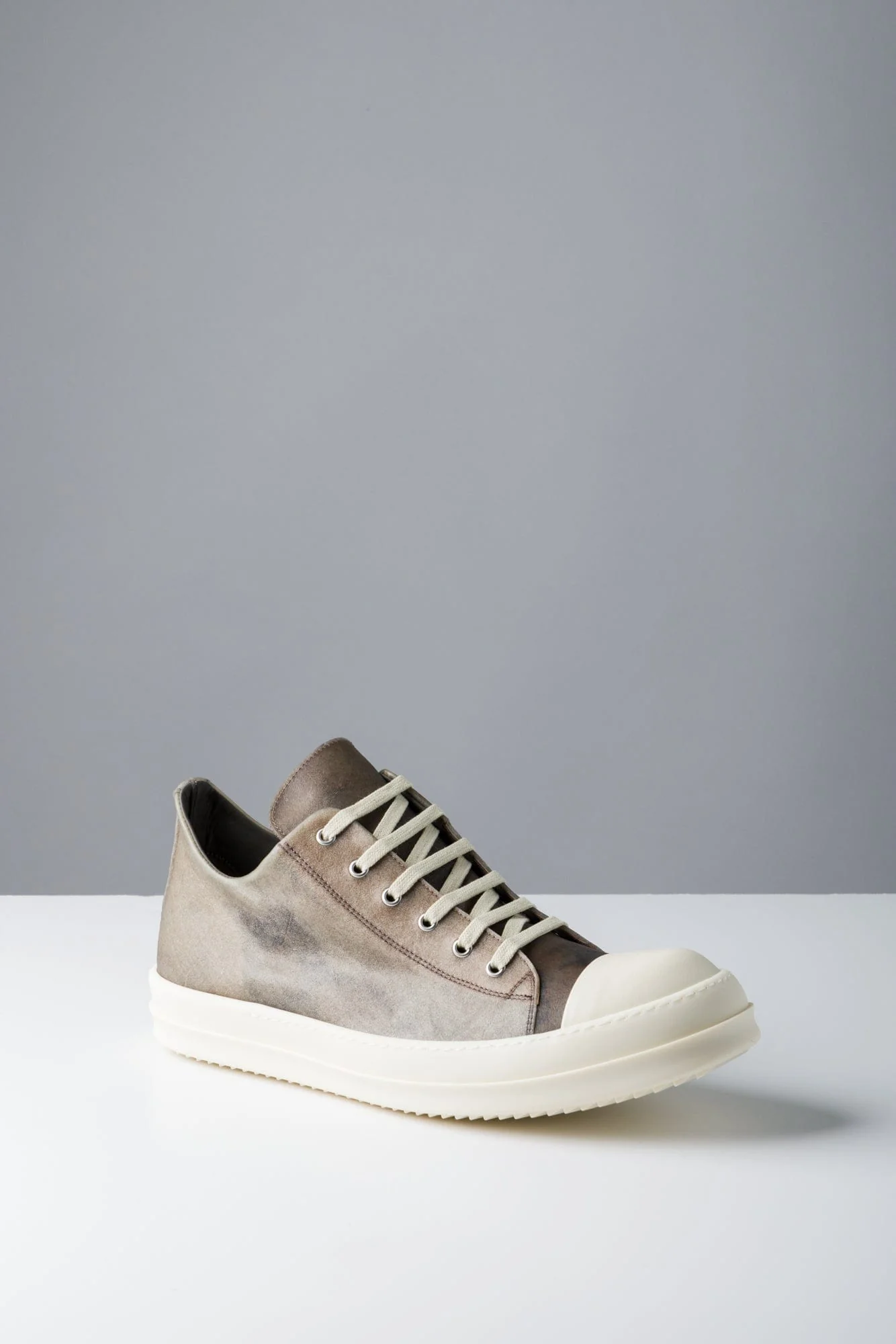 Rick Owens Sneakers in Dust SS25 - Image 2