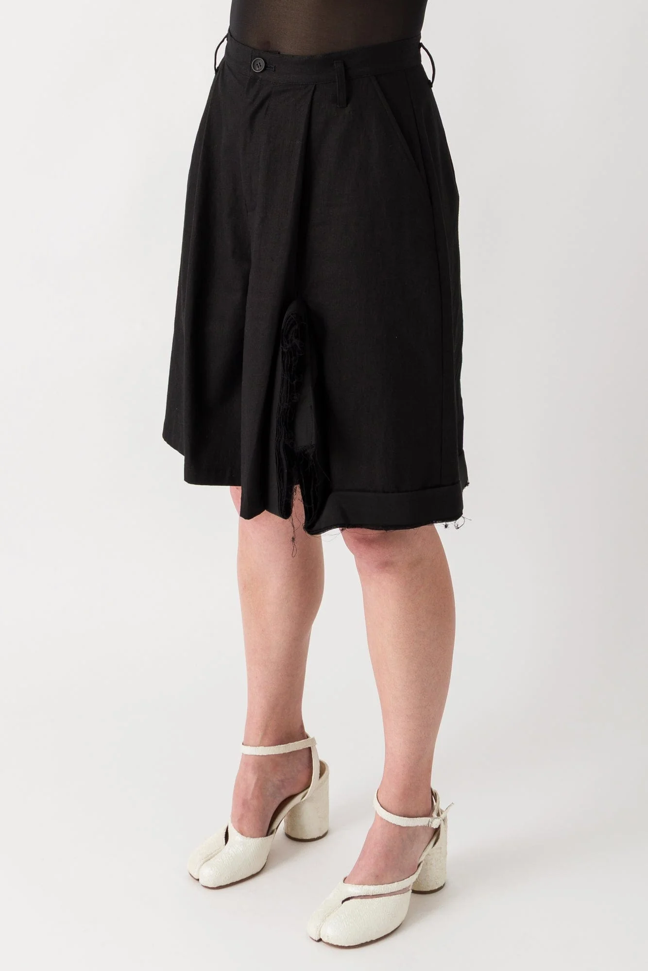 Yohji Yamamoto Hem D Cloth Short Pants - Image 2