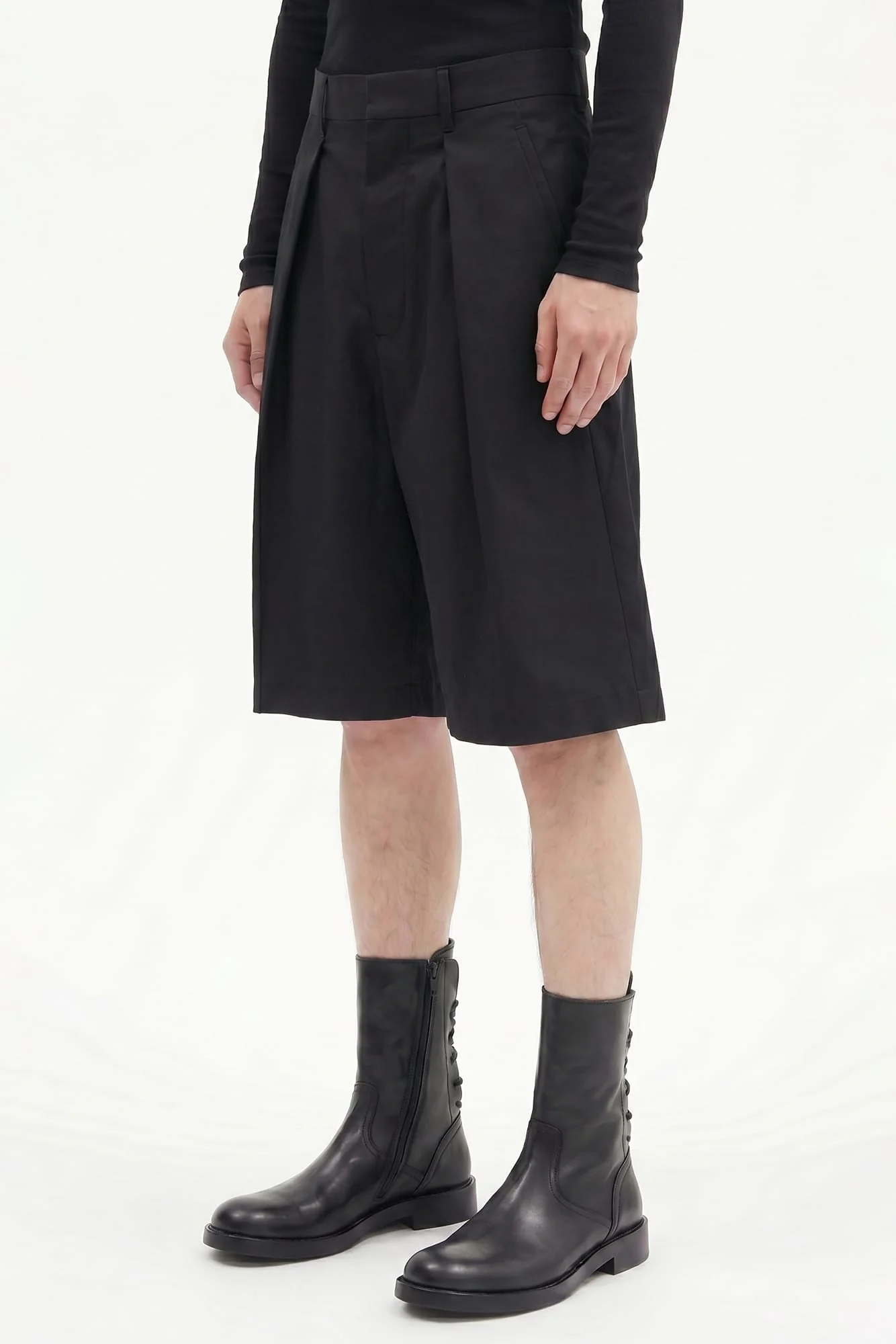 Ann Demeulemeester Noralf Wide Leg Pleated Shorts SS26 - Image 2